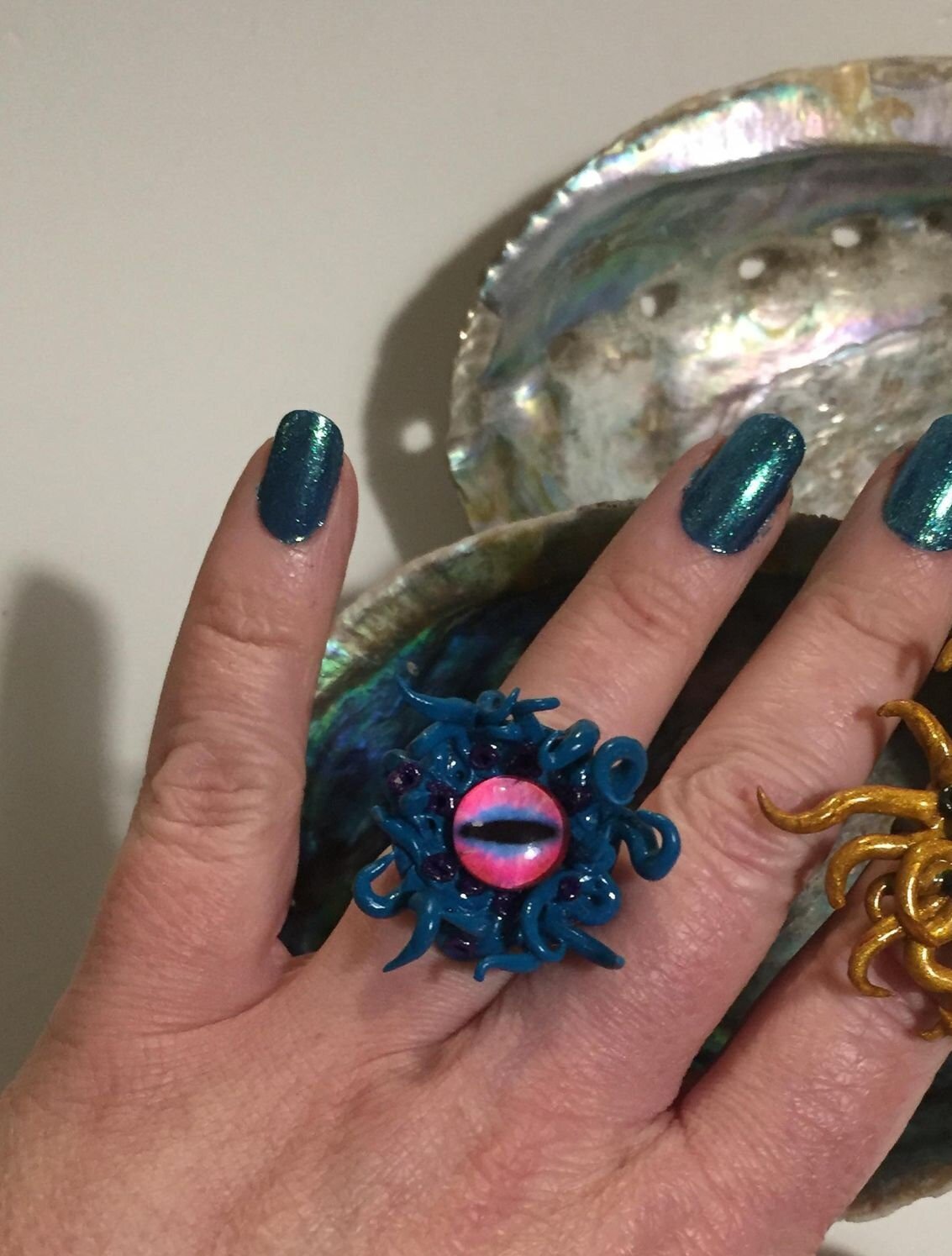 https://i.etsystatic.com/5312476/r/il/2d123f/2922152028/il_fullxfull.2922152028_73l8.jpg