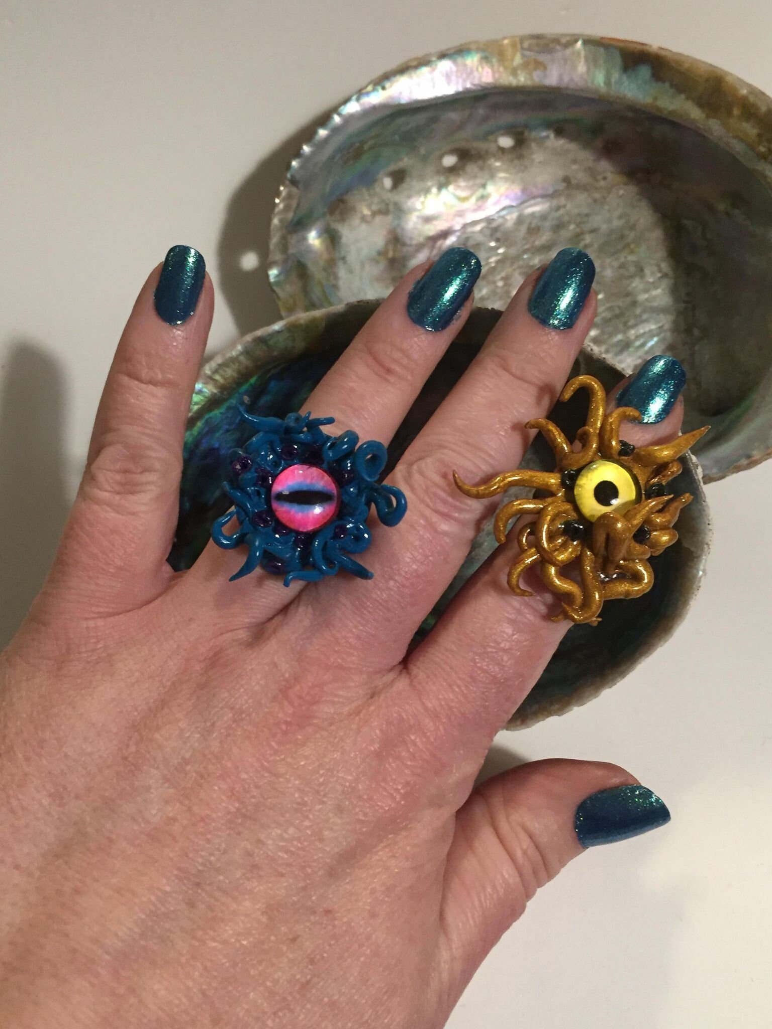 https://i.etsystatic.com/5312476/r/il/f78b9a/2969792945/il_fullxfull.2969792945_p2tq.jpg