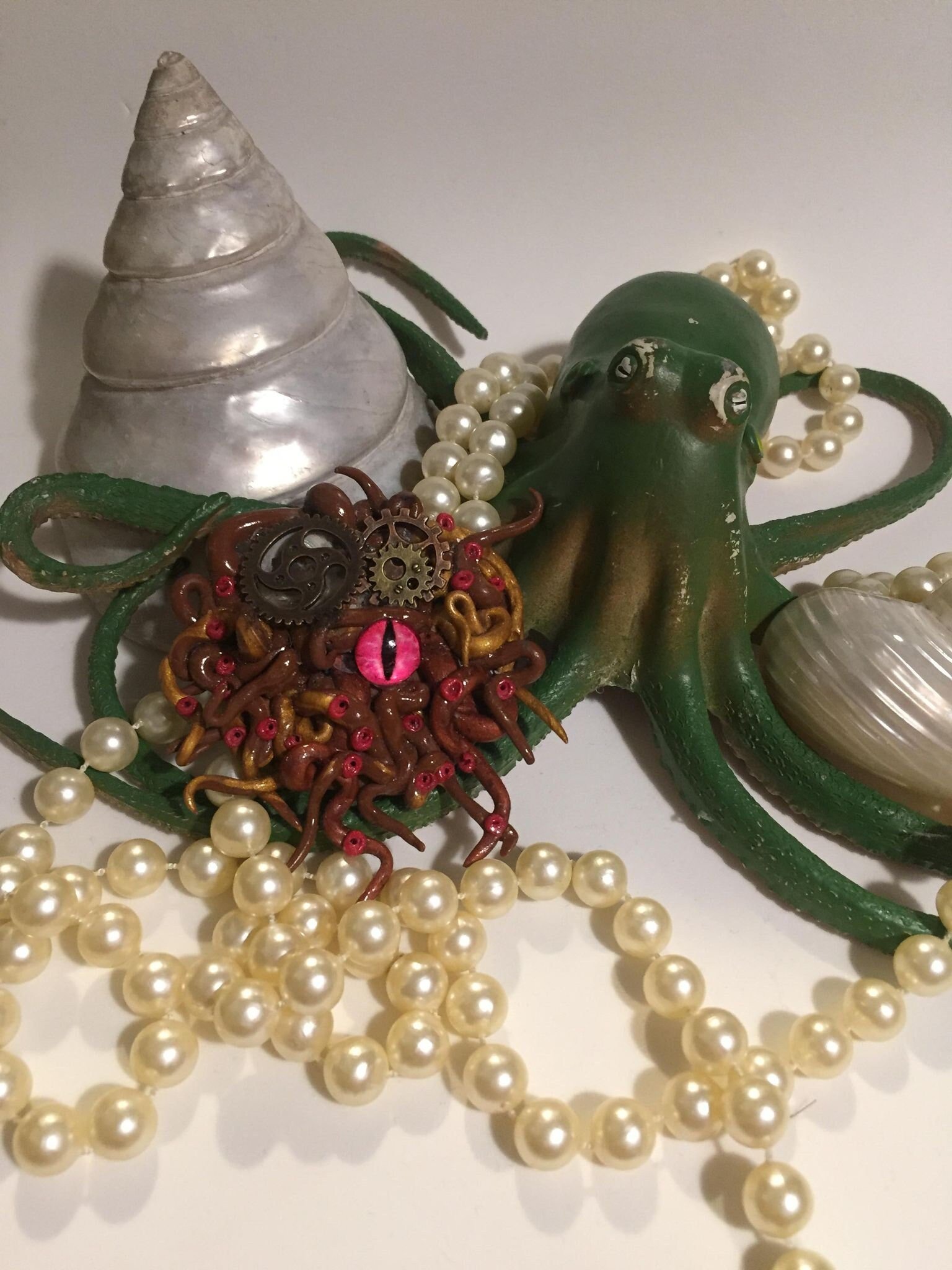 https://i.etsystatic.com/5312476/r/il/82b908/2922050814/il_fullxfull.2922050814_kyzb.jpg