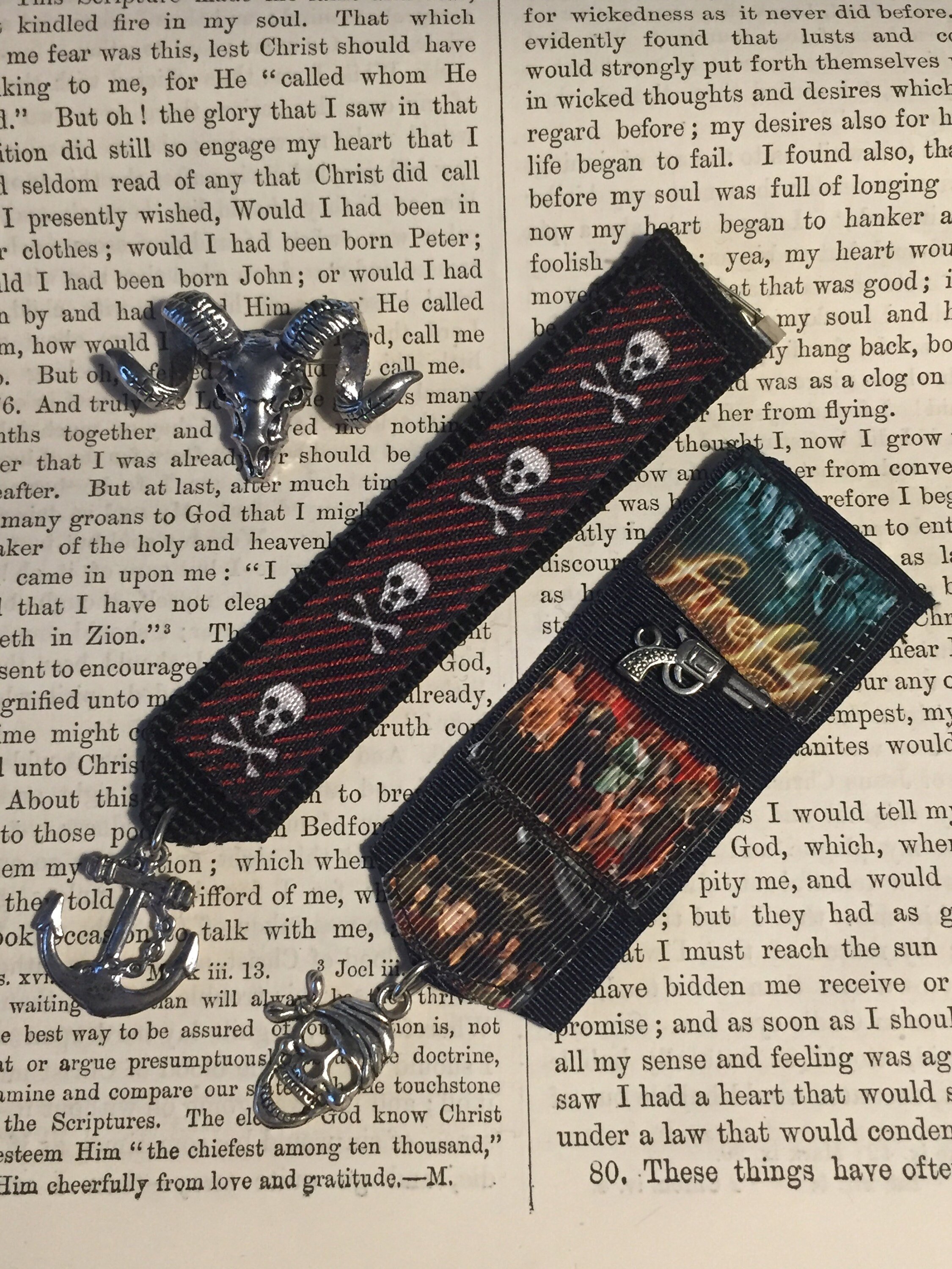 https://i.etsystatic.com/5312476/r/il/5ebf6b/2920452156/il_fullxfull.2920452156_7se9.jpg