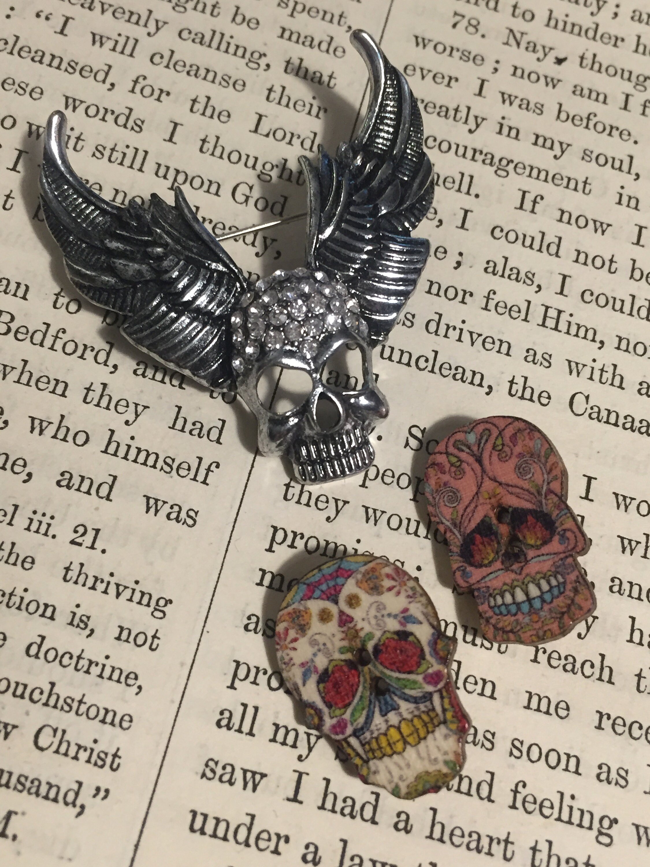https://i.etsystatic.com/5312476/r/il/4c72f2/2967893779/il_fullxfull.2967893779_e80m.jpg