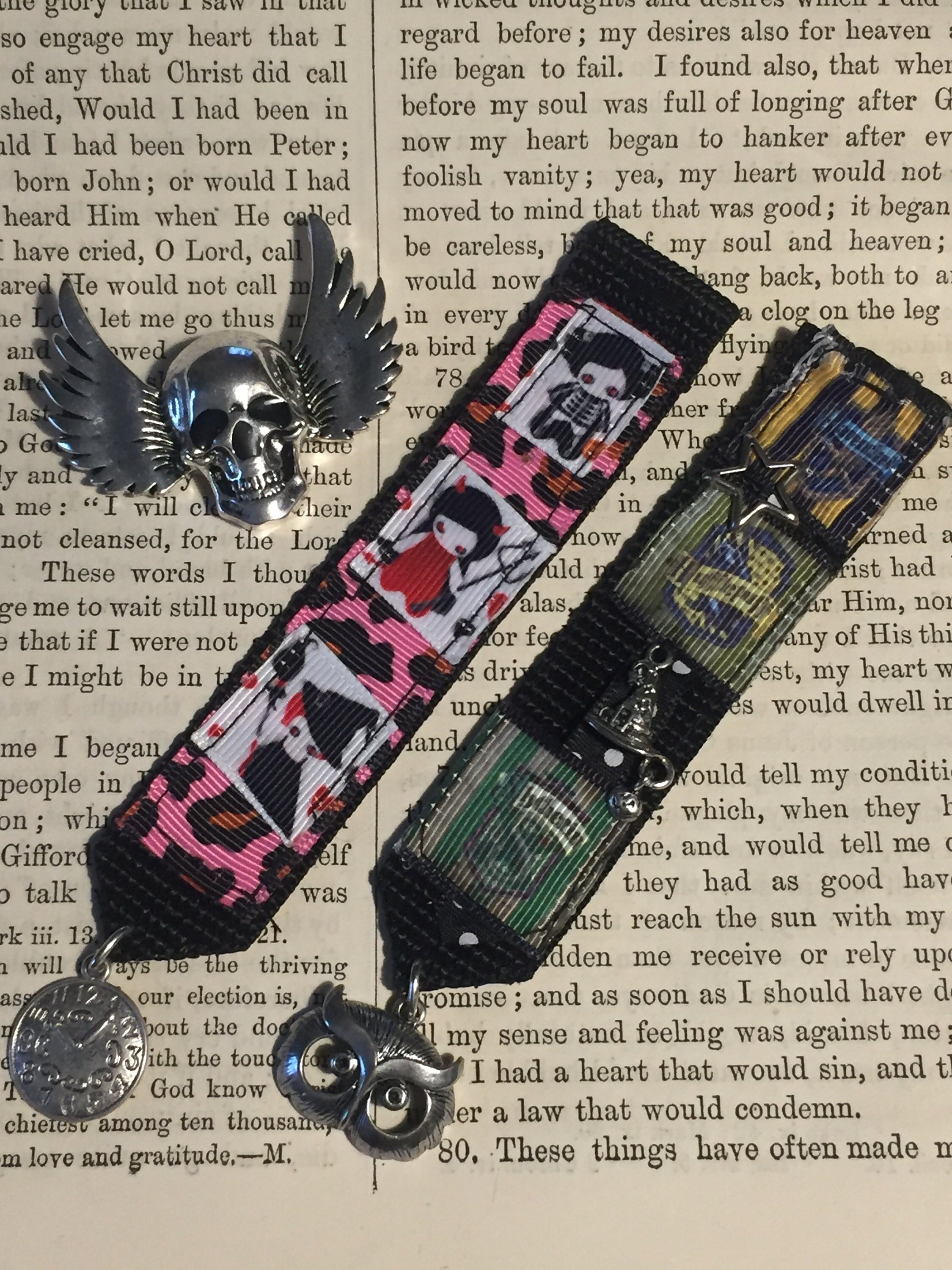 https://i.etsystatic.com/5312476/r/il/39dc07/2920185646/il_fullxfull.2920185646_4o4y.jpg