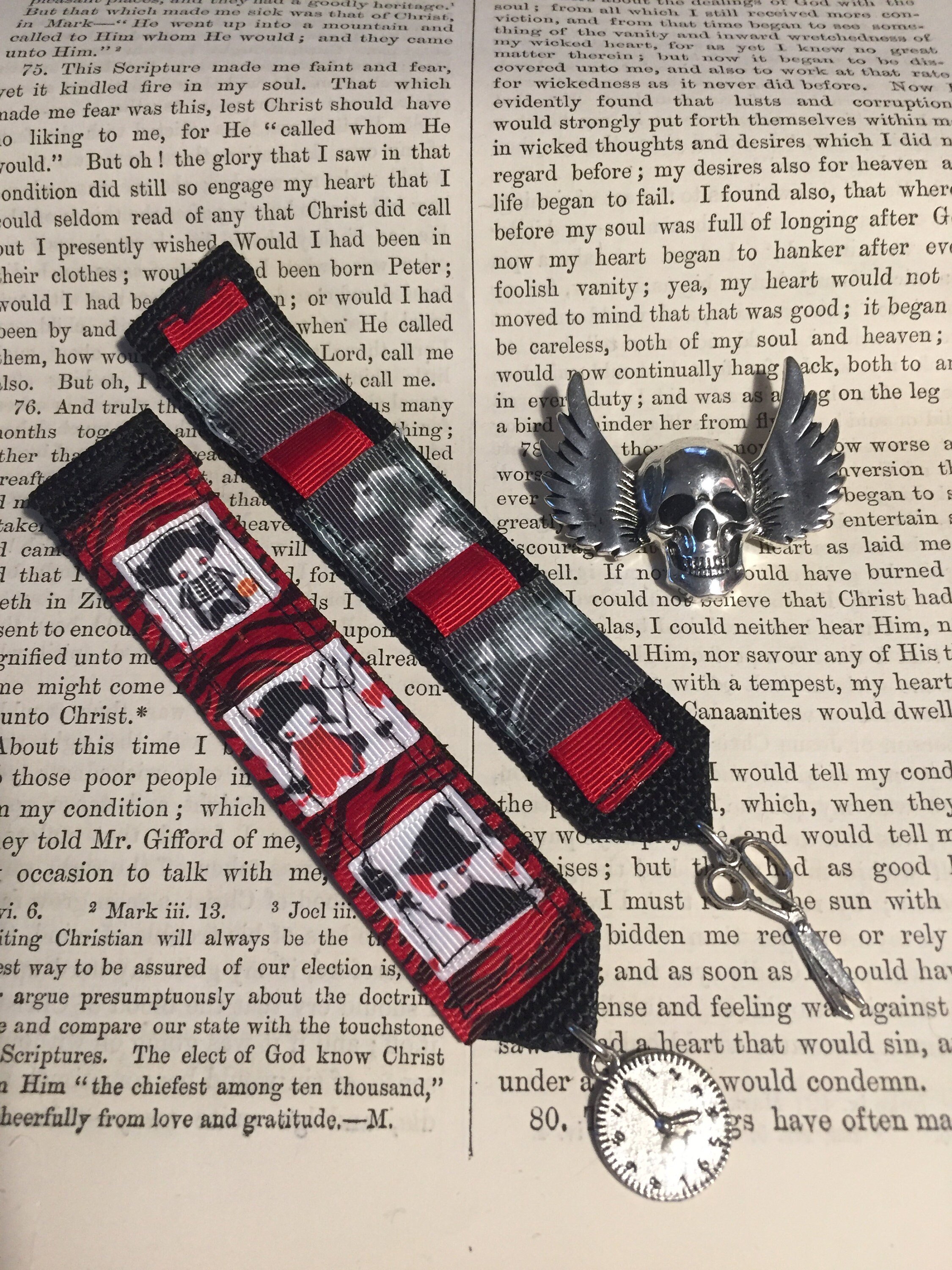 https://i.etsystatic.com/5312476/r/il/3f2adb/2920151712/il_fullxfull.2920151712_c5pu.jpg