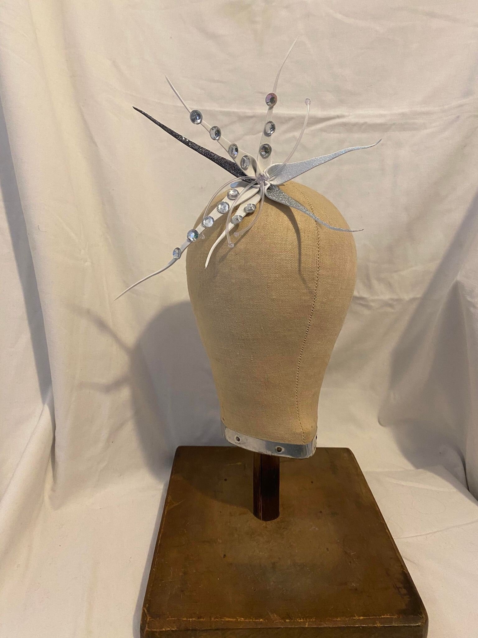 https://i.etsystatic.com/5312476/r/il/32d6c0/4651725751/il_fullxfull.4651725751_hsr3.jpg