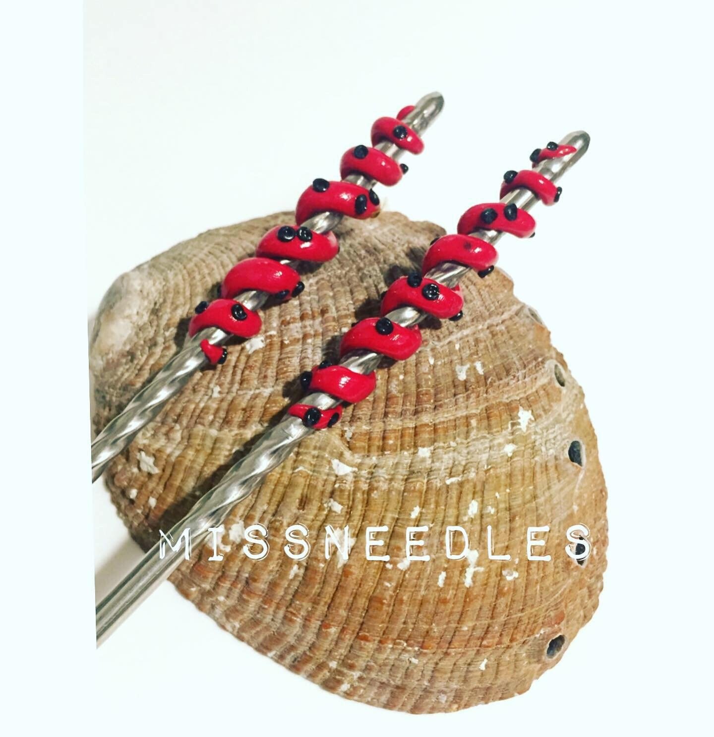 https://i.etsystatic.com/5312476/r/il/f721a8/2894920460/il_fullxfull.2894920460_30x3.jpg
