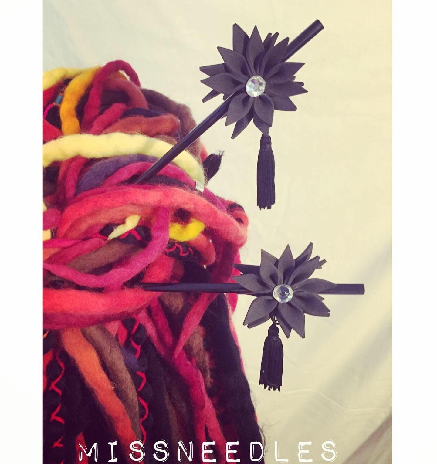 https://i.etsystatic.com/5312476/r/il/6f3eda/3763625536/il_fullxfull.3763625536_mnps.jpg