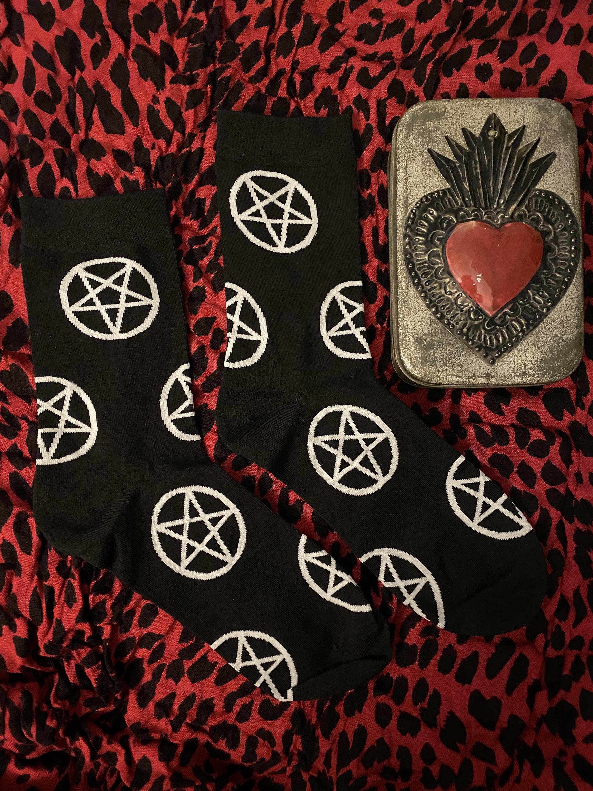 https://i.etsystatic.com/55124438/r/il/9477ae/6384804869/il_fullxfull.6384804869_gw3j.jpg
