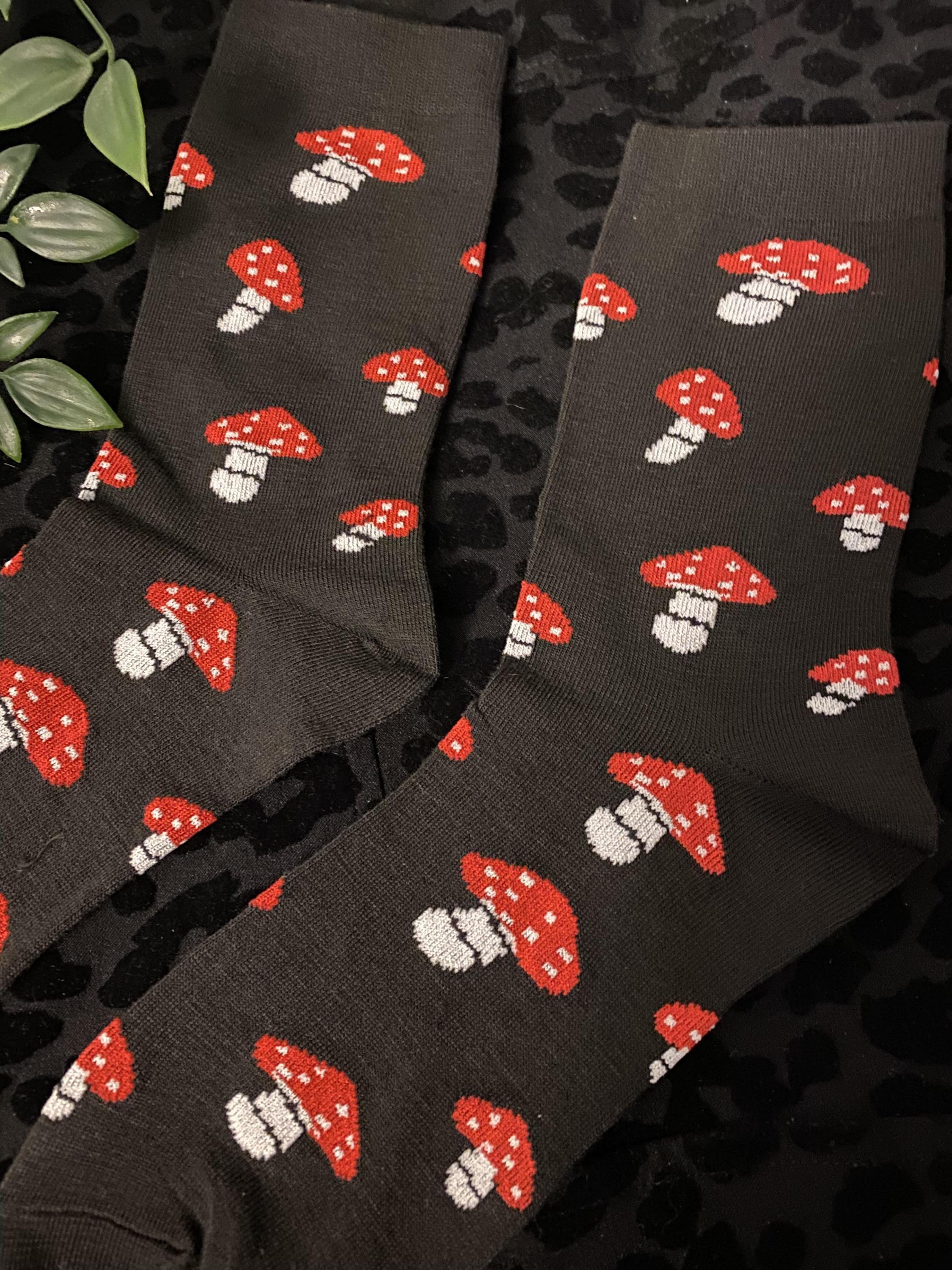 https://i.etsystatic.com/55124438/r/il/3f3f17/6384776487/il_fullxfull.6384776487_qj6d.jpg