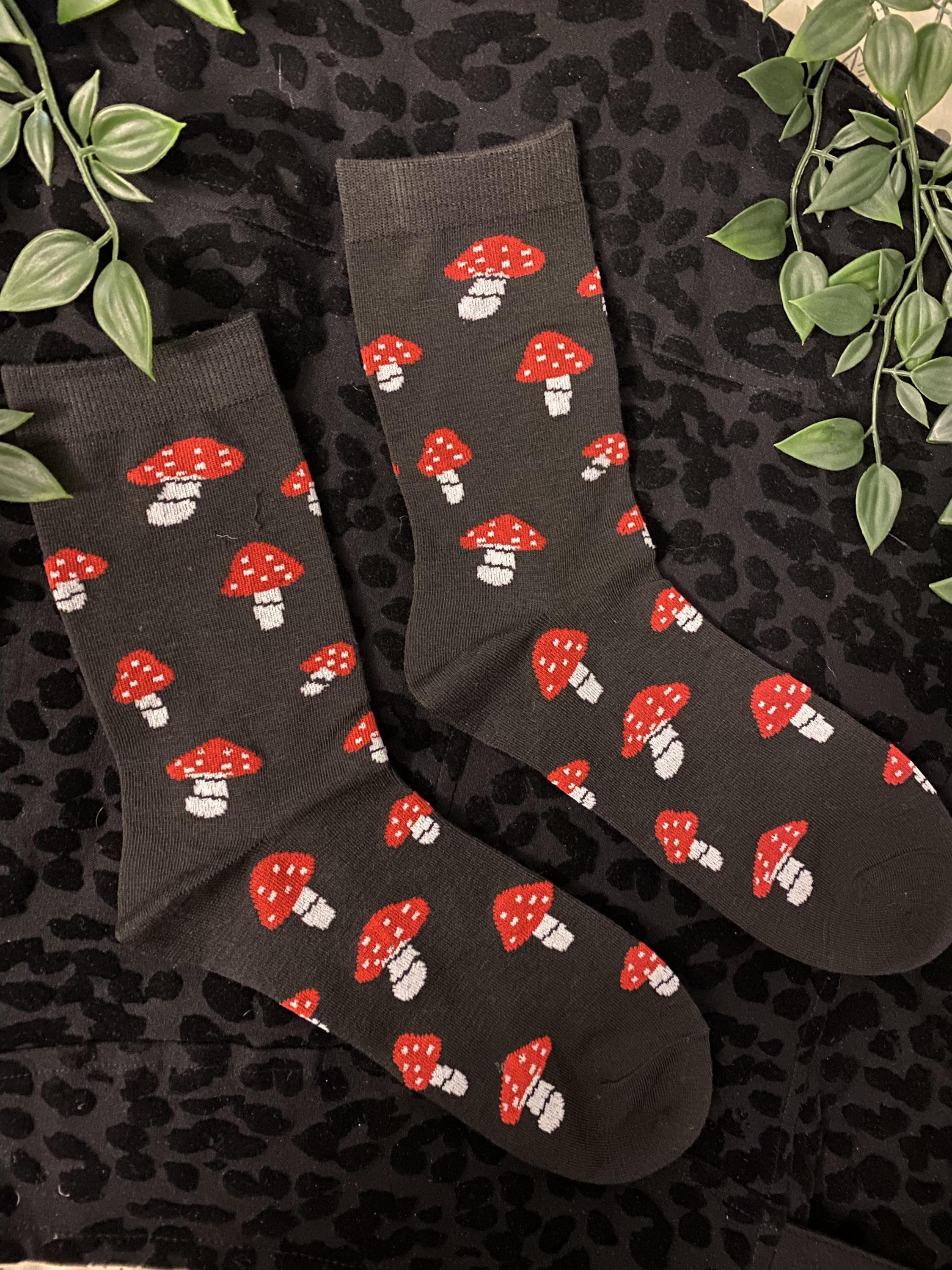 https://i.etsystatic.com/55124438/r/il/8d4029/6384776539/il_fullxfull.6384776539_9kui.jpg