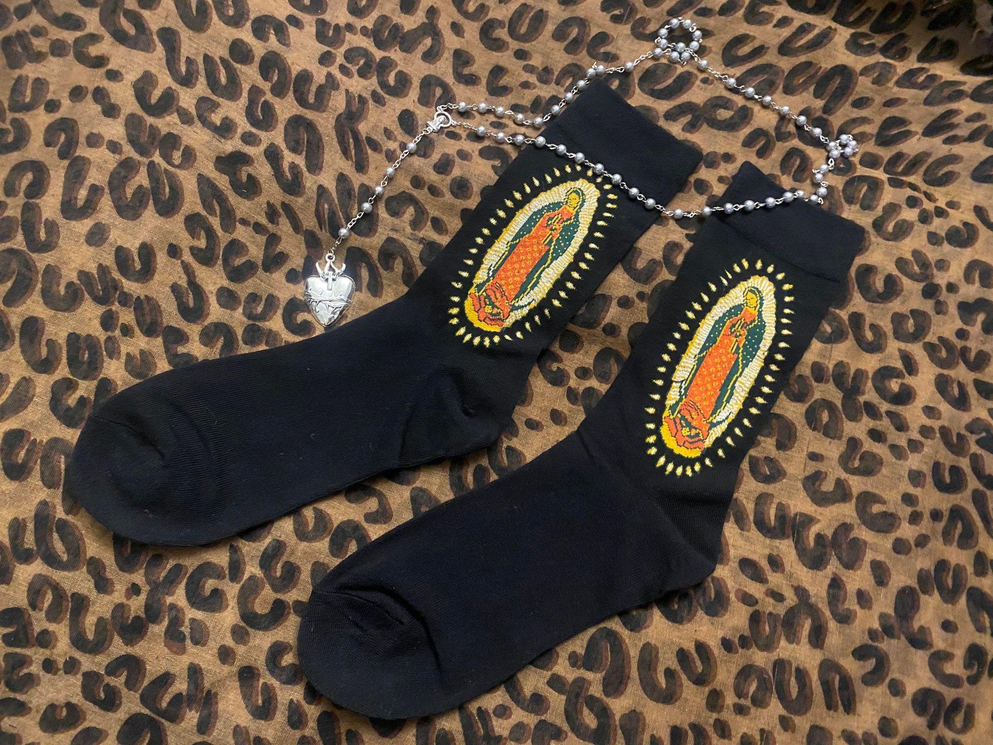 https://i.etsystatic.com/55124438/r/il/be358c/6384752673/il_fullxfull.6384752673_np24.jpg
