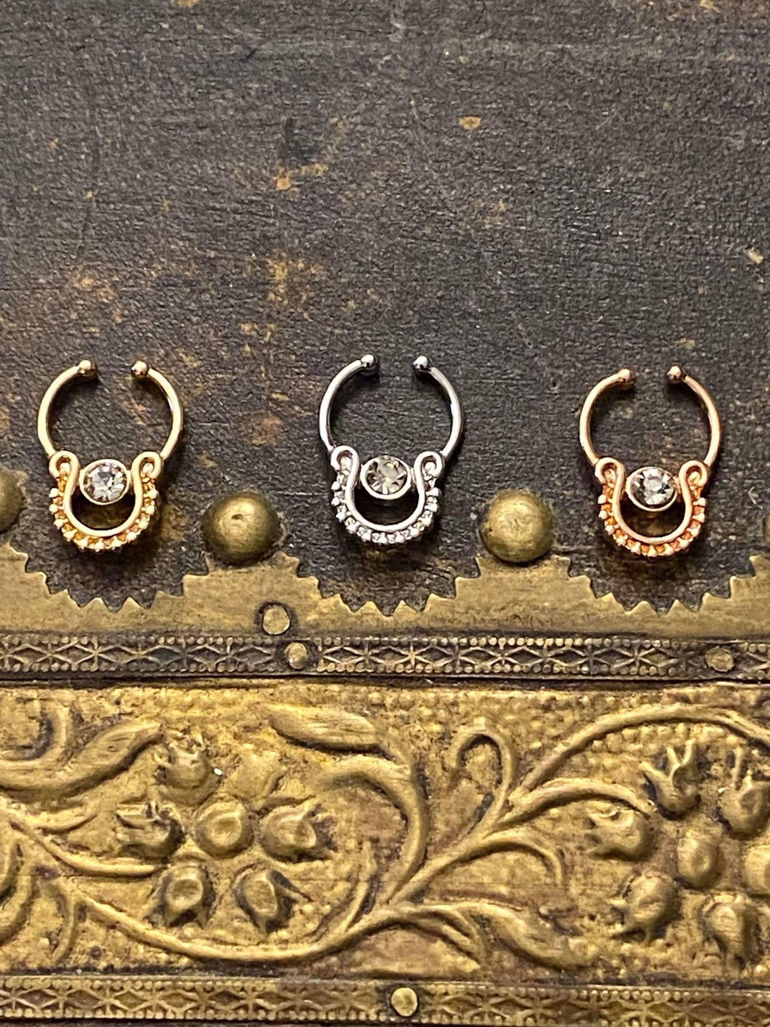 https://i.etsystatic.com/55124438/r/il/1e56d5/6384805395/il_fullxfull.6384805395_pa5p.jpg