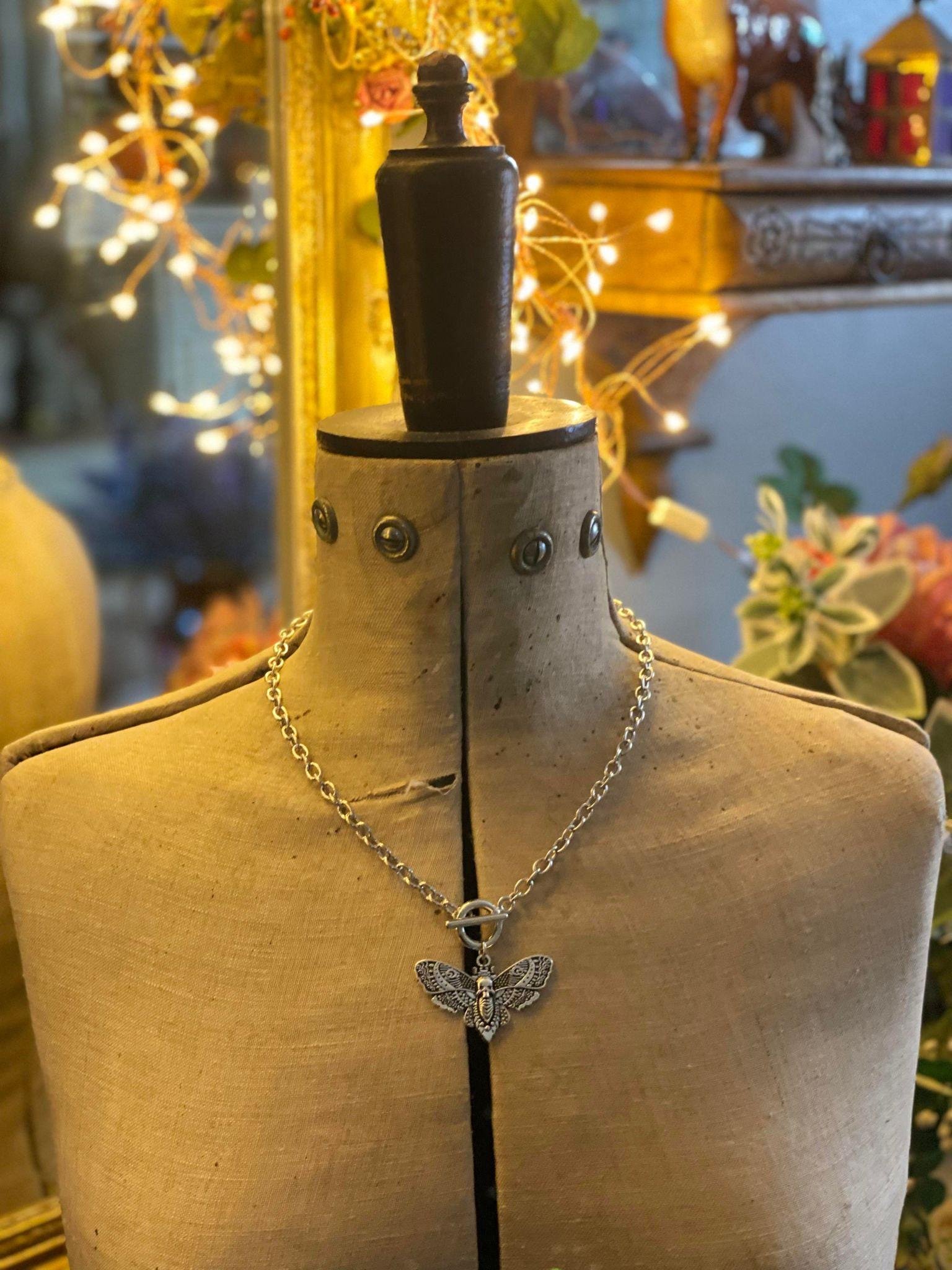 https://i.etsystatic.com/55124438/r/il/efcfa1/6336680966/il_fullxfull.6336680966_6s8i.jpg