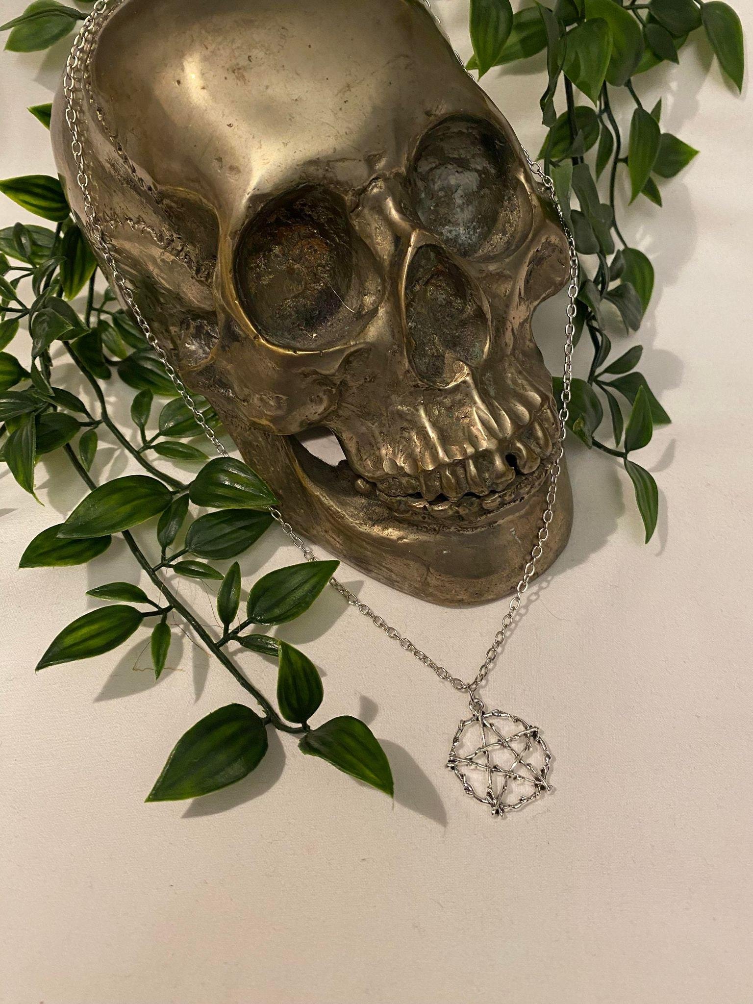 https://i.etsystatic.com/55124438/r/il/6ba27e/6384752083/il_fullxfull.6384752083_q22h.jpg