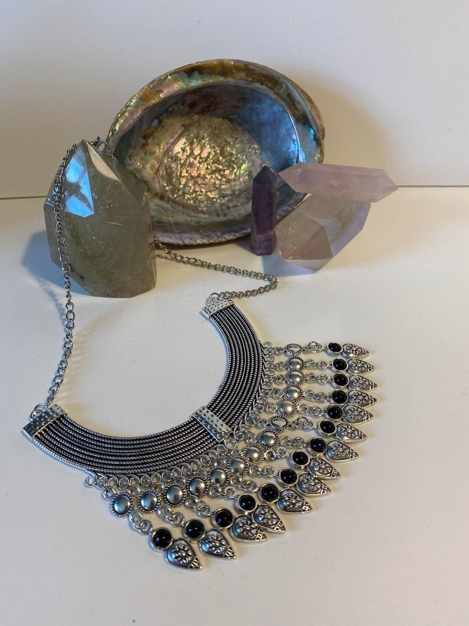 https://i.etsystatic.com/55124438/r/il/a45856/6384788009/il_fullxfull.6384788009_1doz.jpg