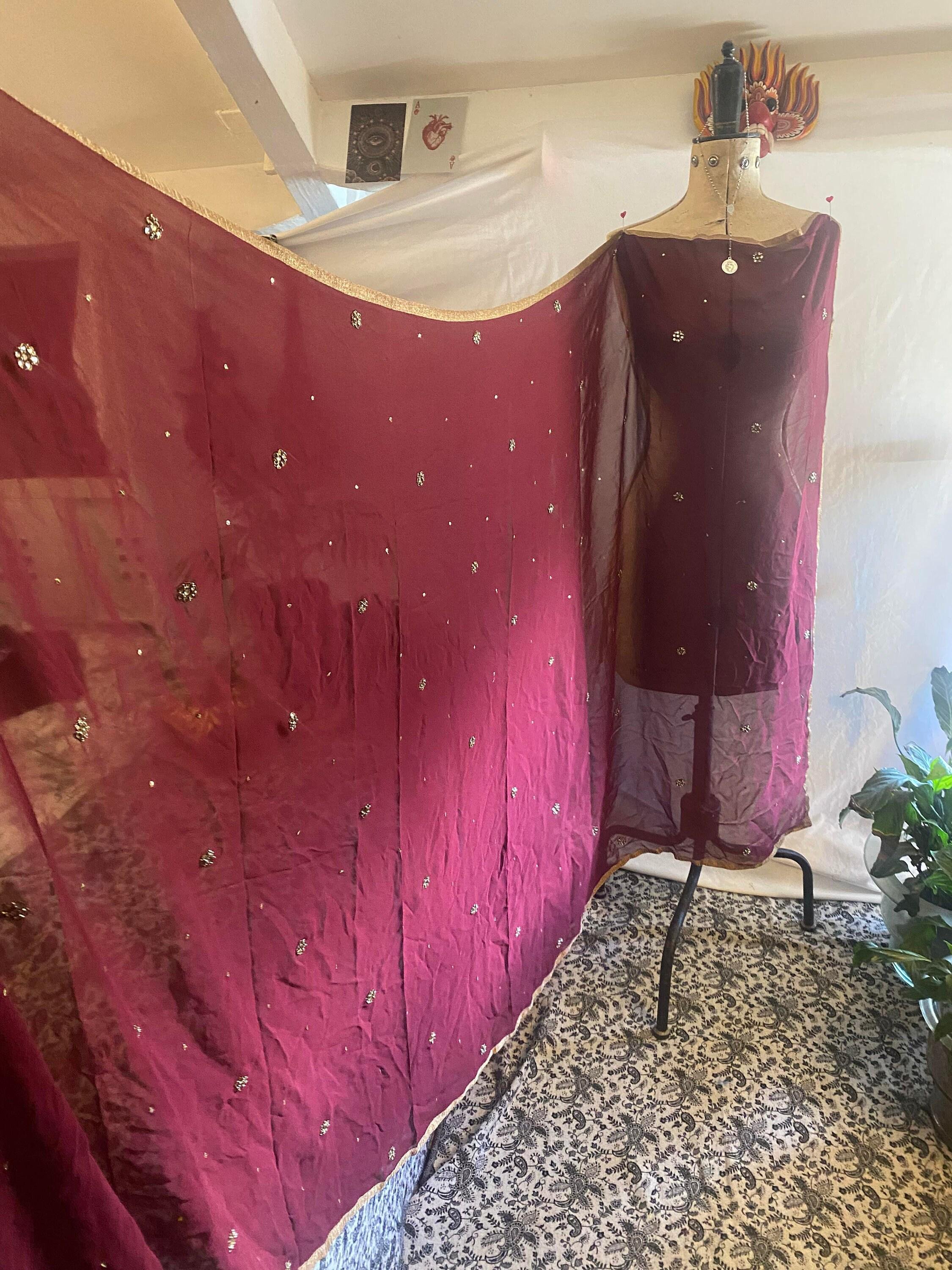 https://i.etsystatic.com/55124438/r/il/7fed63/6384811565/il_fullxfull.6384811565_9e3q.jpg