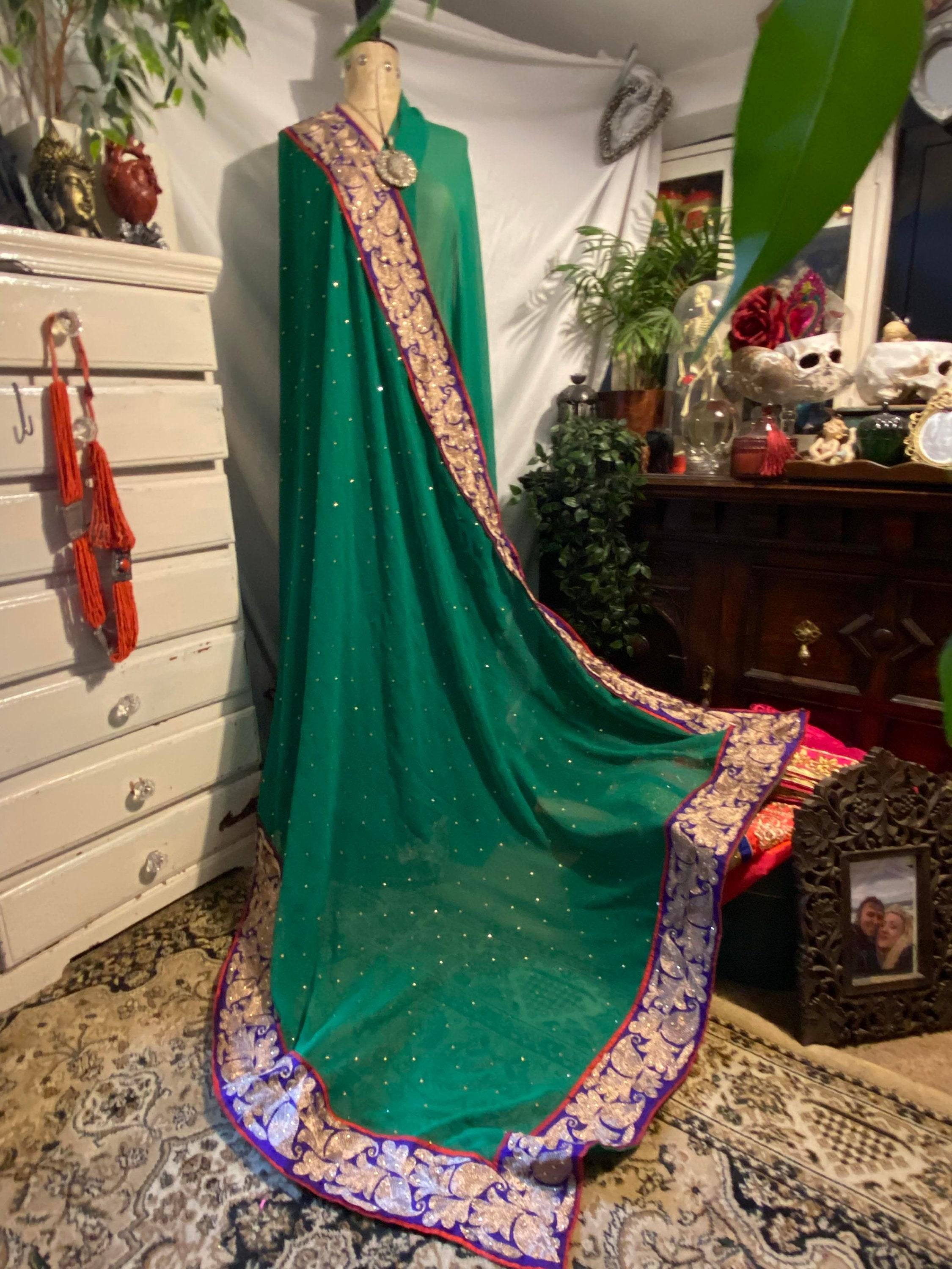https://i.etsystatic.com/55124438/r/il/fb2618/6384781819/il_fullxfull.6384781819_sm2f.jpg