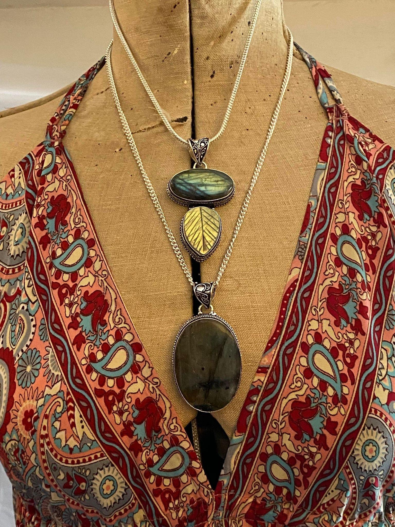 https://i.etsystatic.com/55124438/r/il/183fe4/6384814533/il_fullxfull.6384814533_re0j.jpg