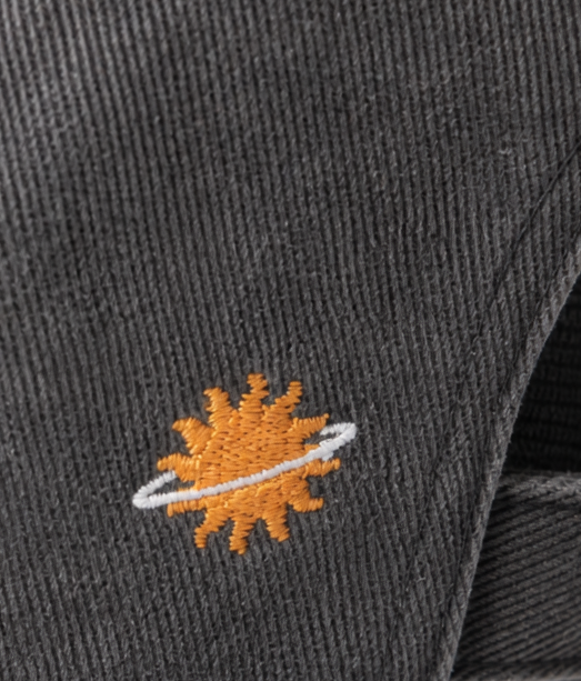 MB_grey_cap.png