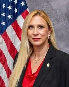 DOWN TO EARTH AND ENGAGING!  Don’t Miss Special Agent Cheri Oz at the WIFLE Annual Leadership Training in August