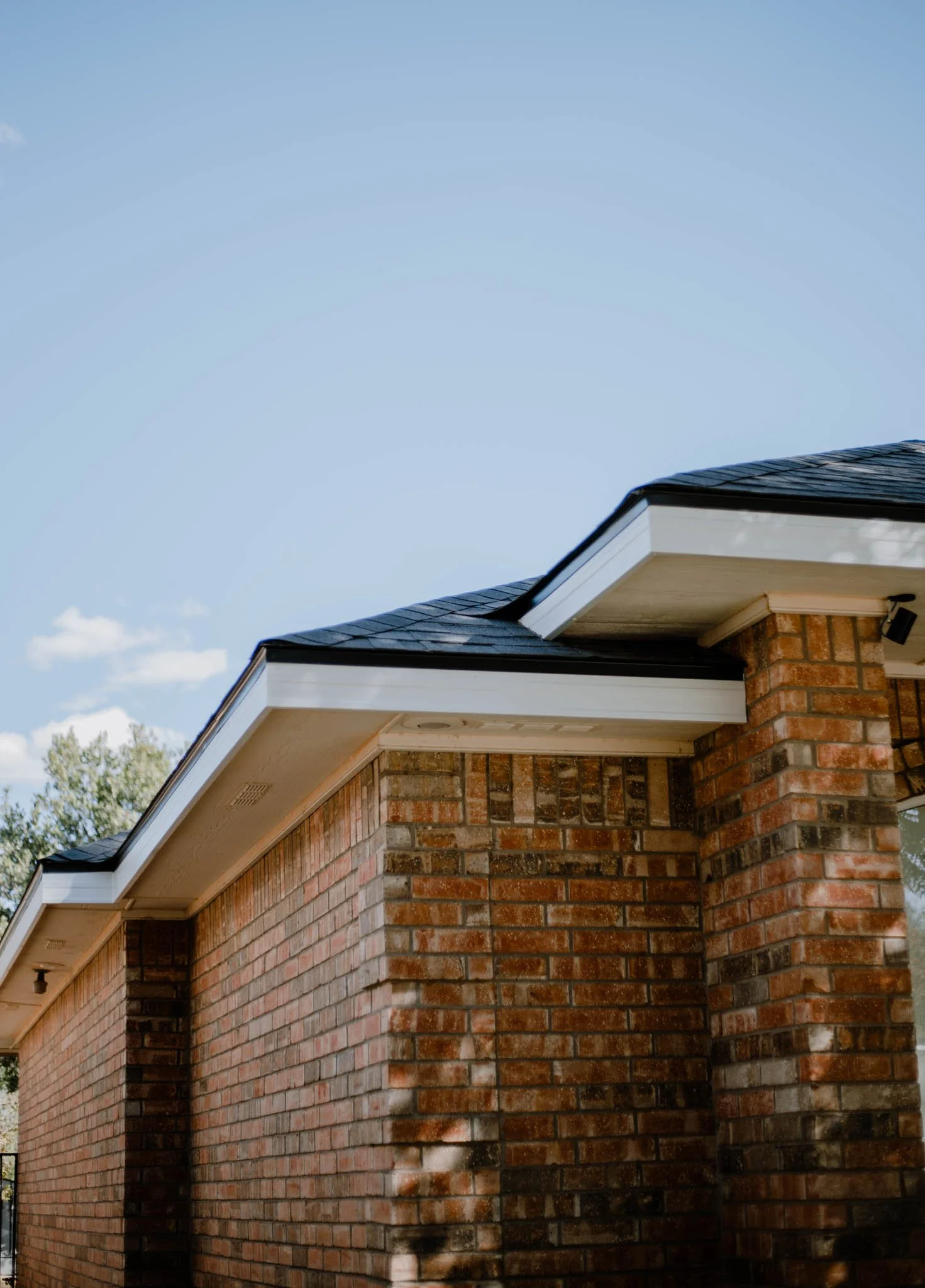 Good Guys Roofing-109.jpg