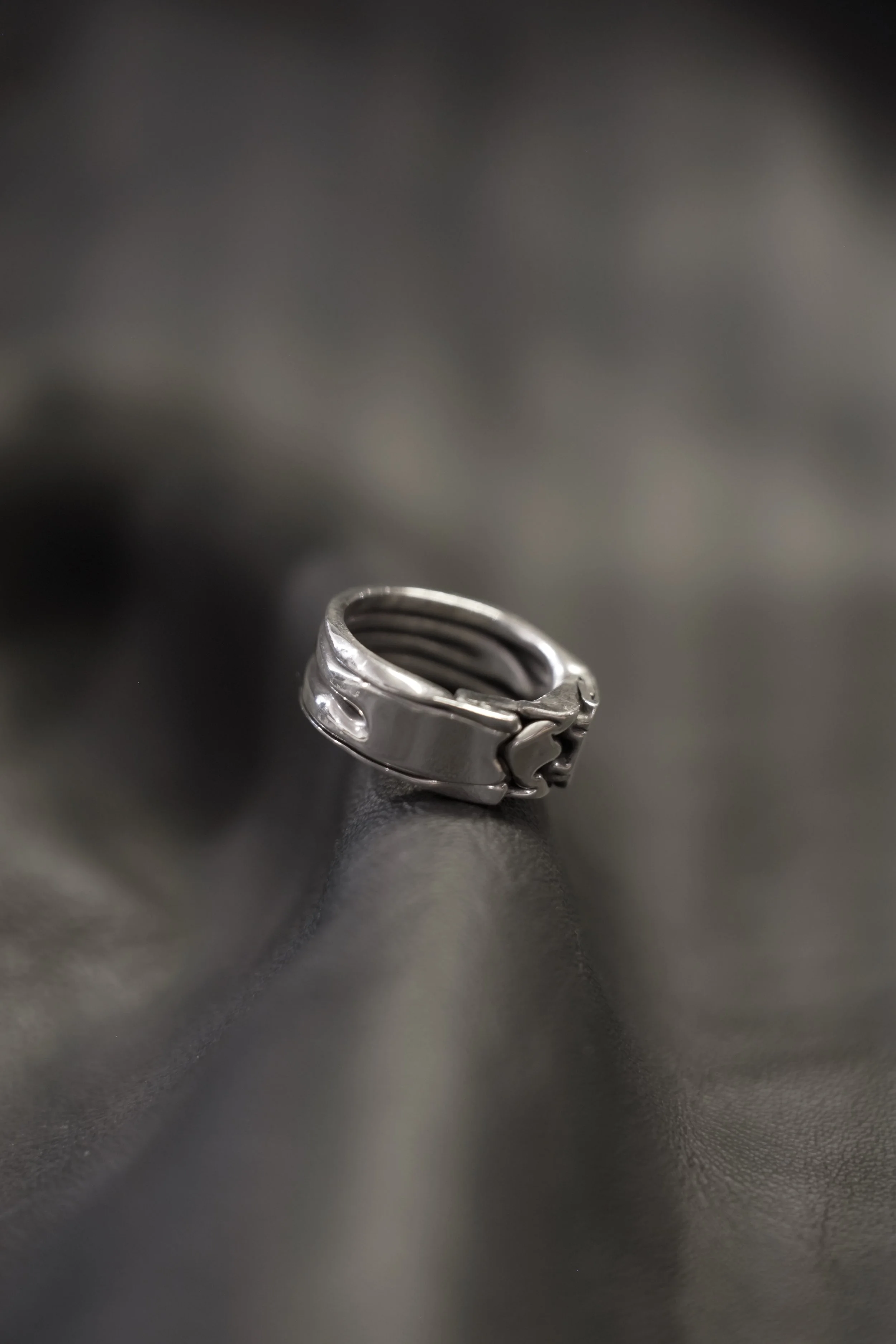 Bague AG – Hand-forged silver ring – Size 58