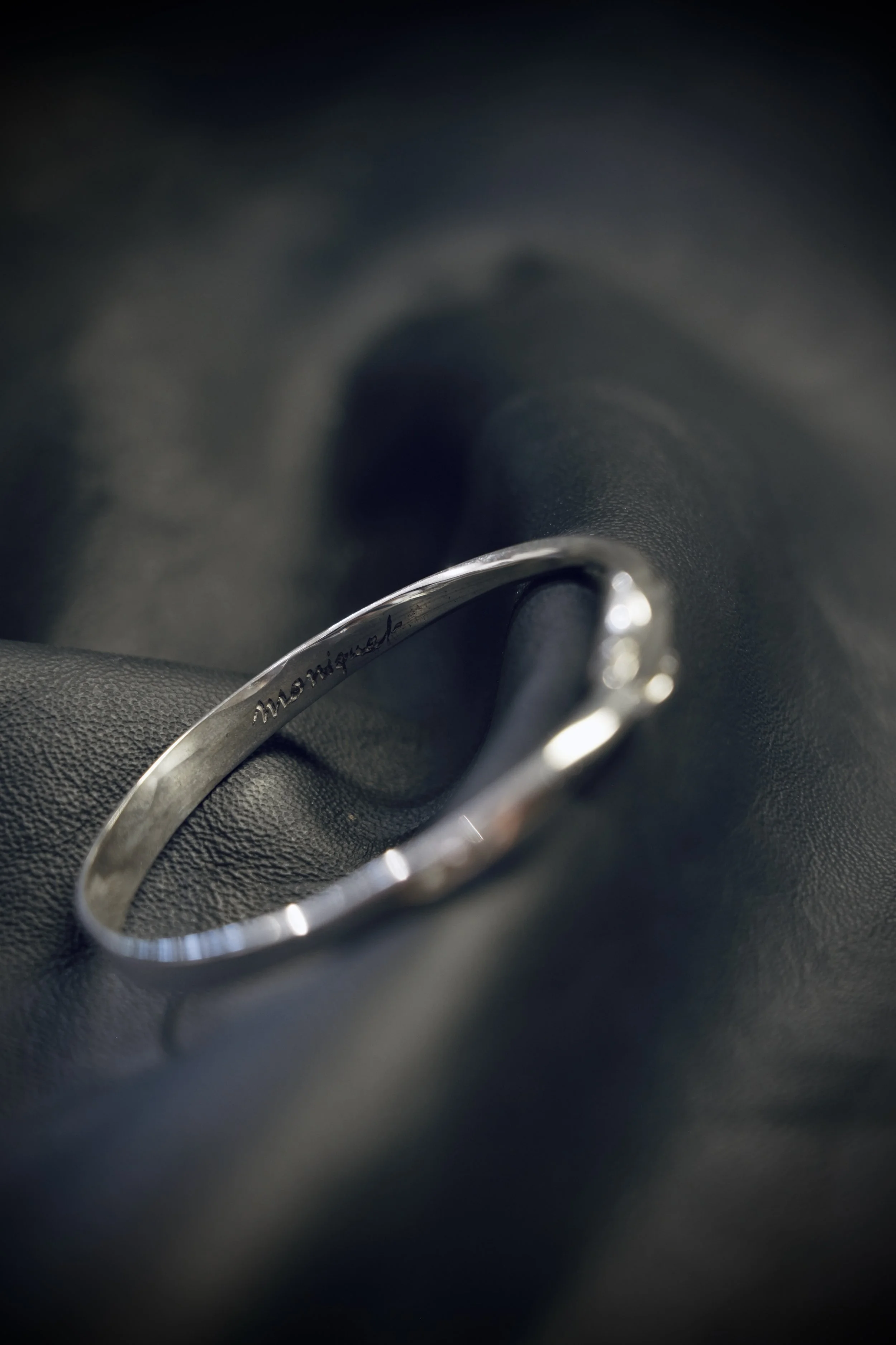 Bracelet "Lyse" AG – Hand-forged silver bracelet