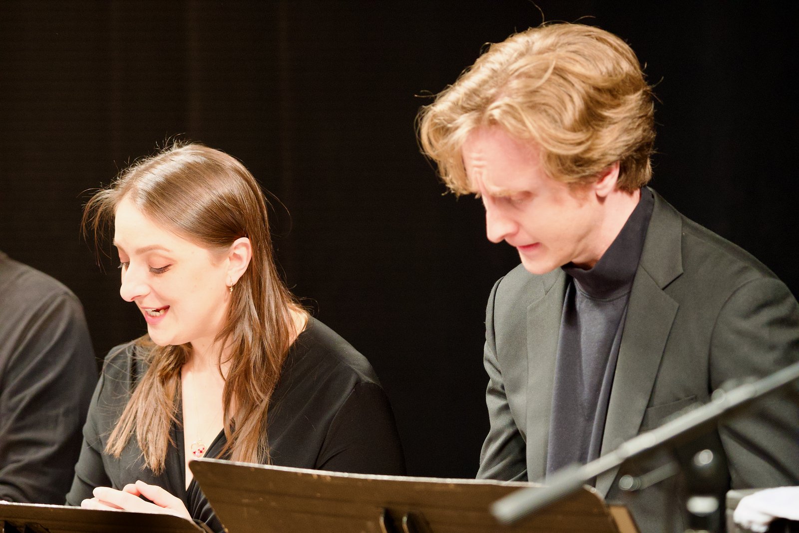 How to Sound More Interesting in Meetings