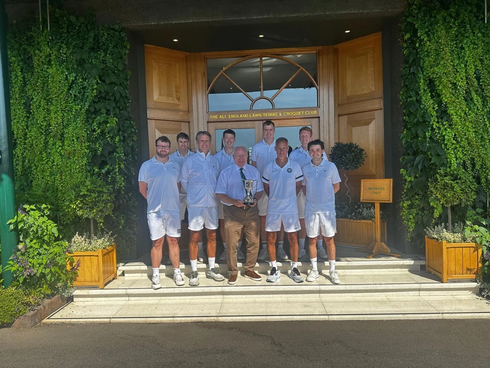 IPSOBLTA v AELTC