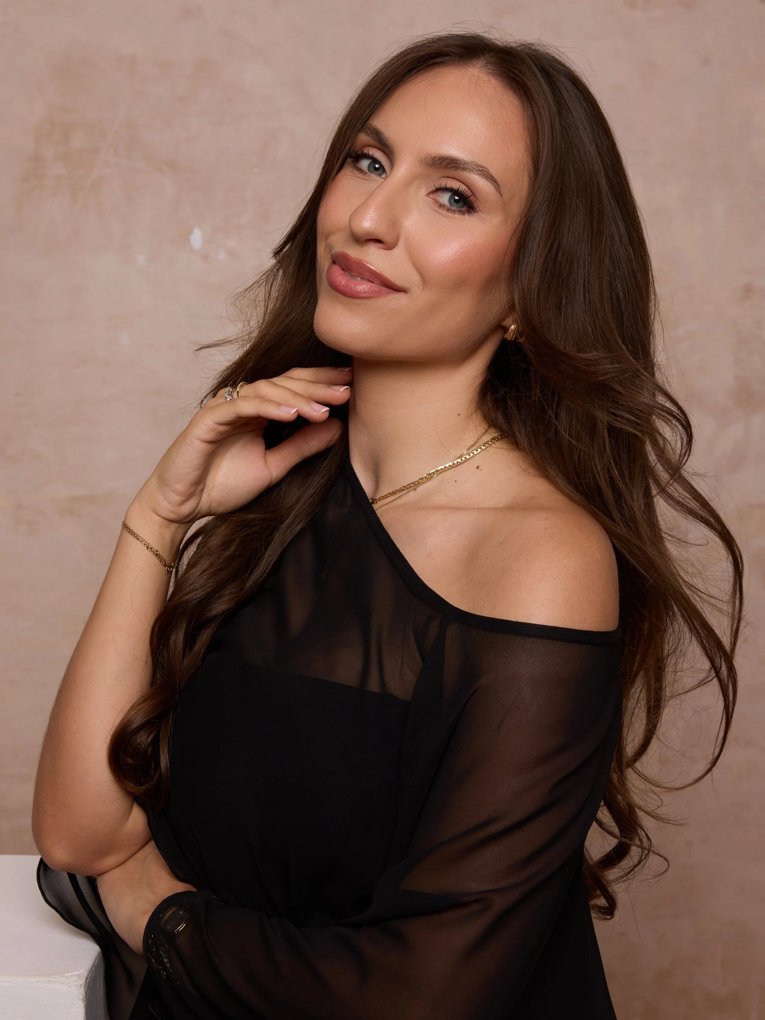 A little milestone - from fan girl to assistant (but still a fan girl) - more posts to come of me being emotional about this day, but for now here are some headshots by the unbelievable @hazel.hurley