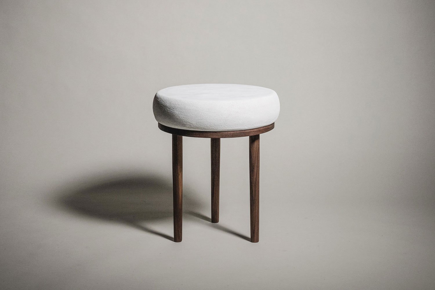 Toi Stool / Small Table