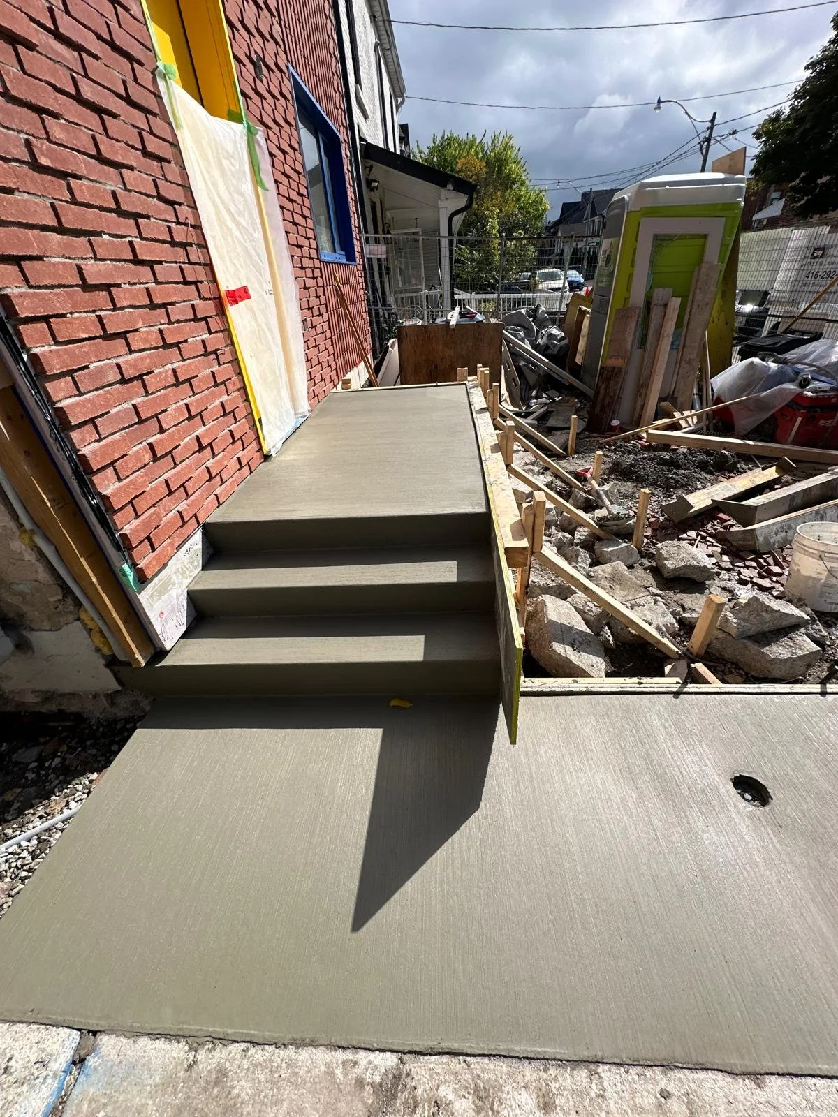 Residential Concrete Walkway Repair Services in Scarborough