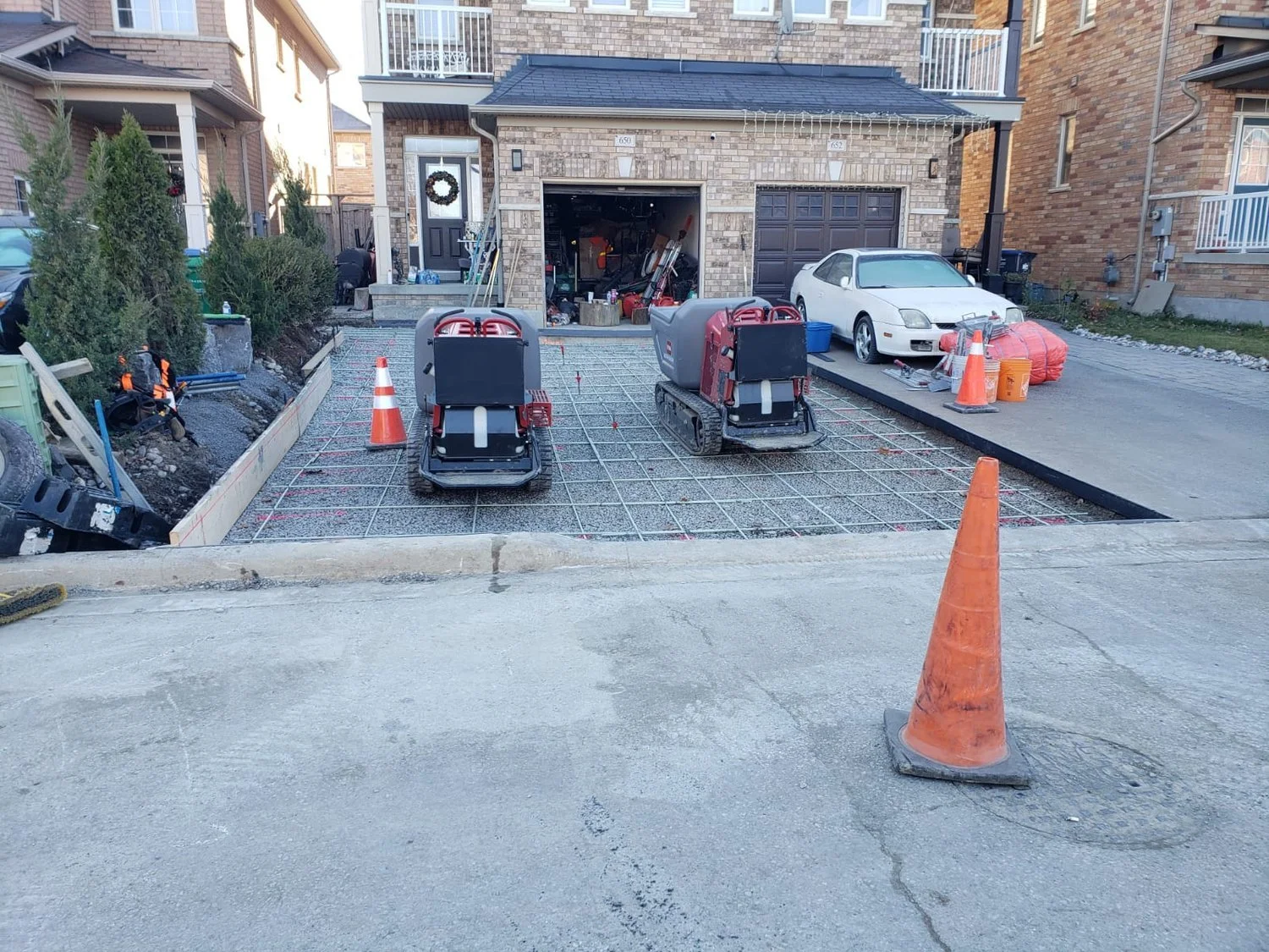 Concrete Driveway Contractors of Richmond Hill, ON