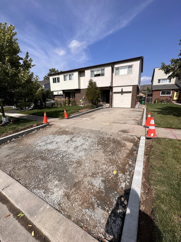 Concrete Driveway Installation Services in Richmond Hill, ON