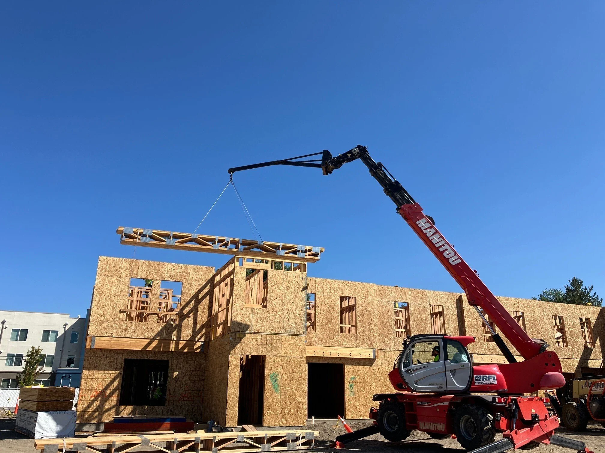 tec 2 2026-0216-02.jpg