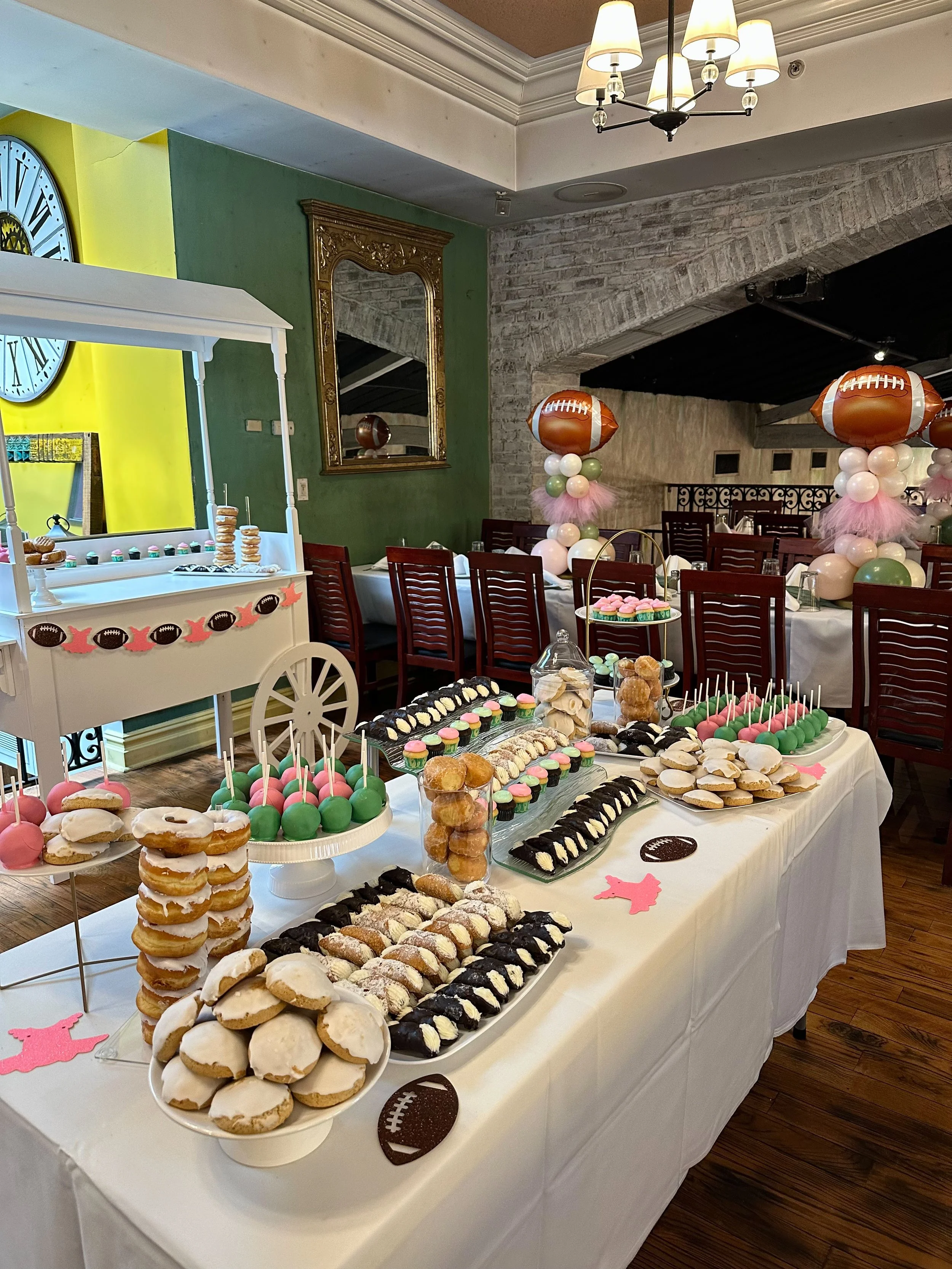 dessert table gender reveal .JPG