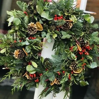 Wreath Making 5.jpeg