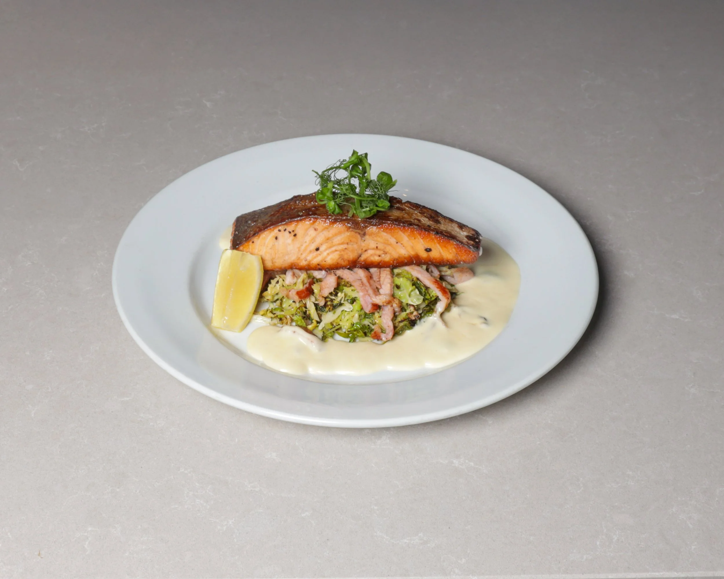 0003_grilledsalmon.jpg
