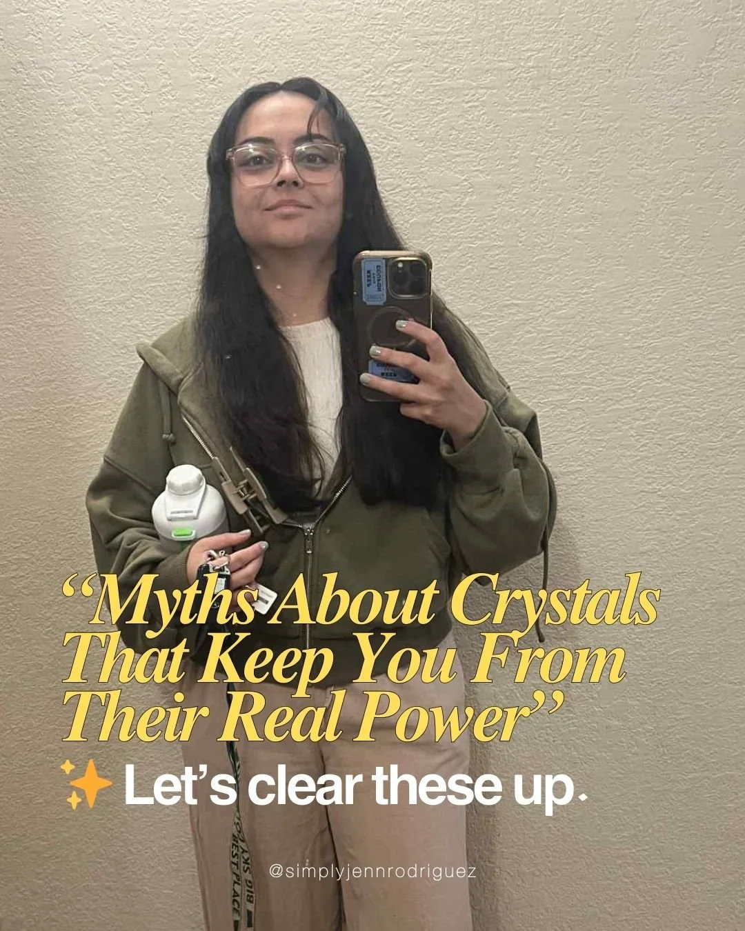 A few years ago, I remember walking into a crystal shop feeling curious but confused.
Everyone around me seemed like they &ldquo;knew&rdquo; what they were doing &mdash;
and I didn&rsquo;t.

I picked up a crystal, put it down.
Picked up another.
Noth