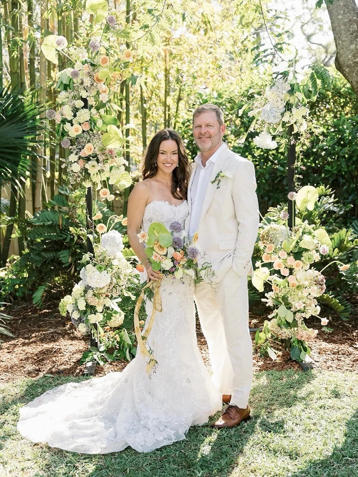 Our beautiful bride in her &ldquo;Lauryn&rdquo; gown by @ritavinieris 🤍✨ So glad we were able to help you find the dress Anna! 

Amazing photos by @justindemutiis 📸

#SelectedBride #Tampa #WeddingDress #Sample #OffTheRack