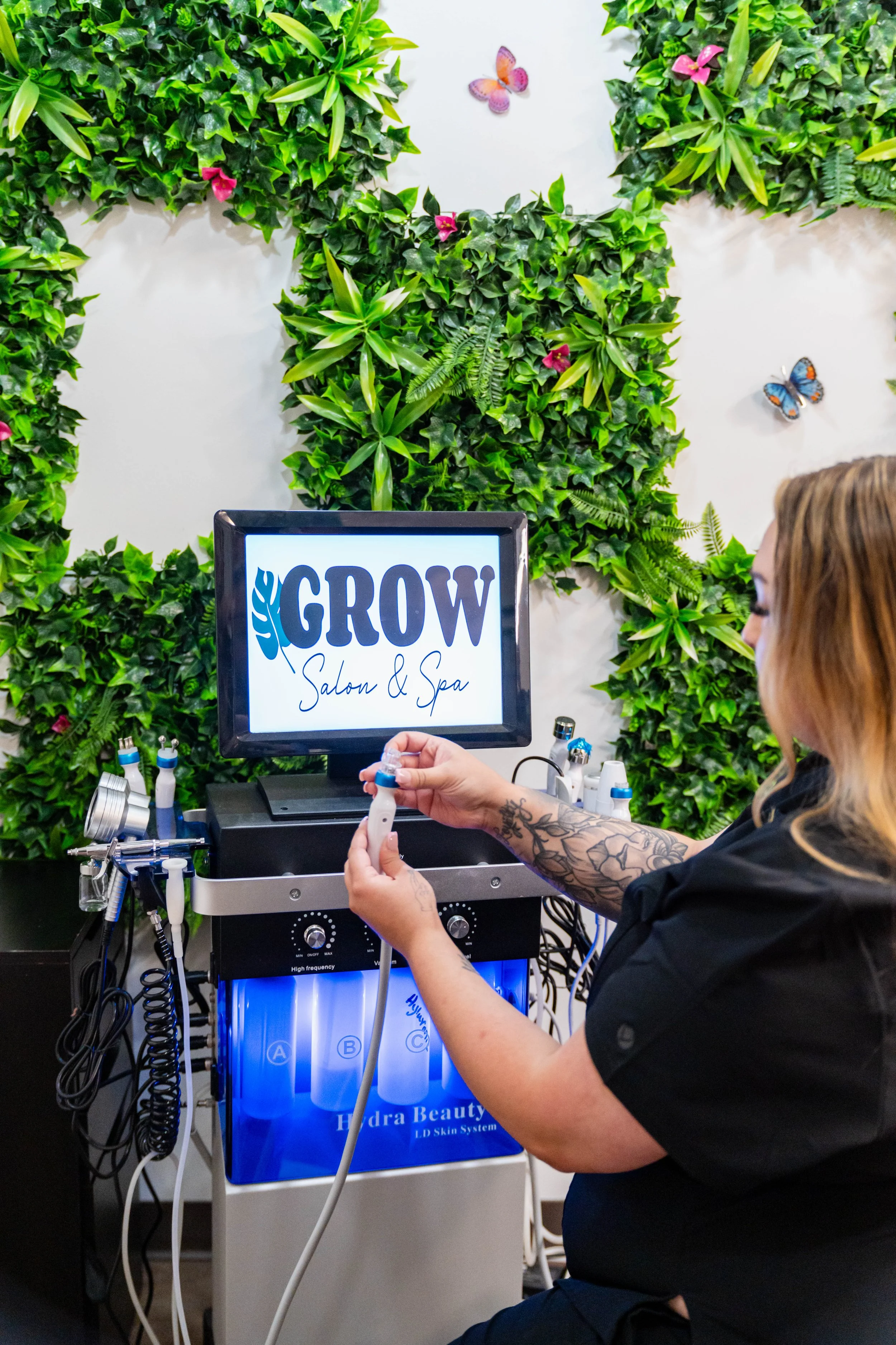 August Specials at GROW Salon & Spa | Scalp Detox, HydraBeauty Facials, Root Reset & More