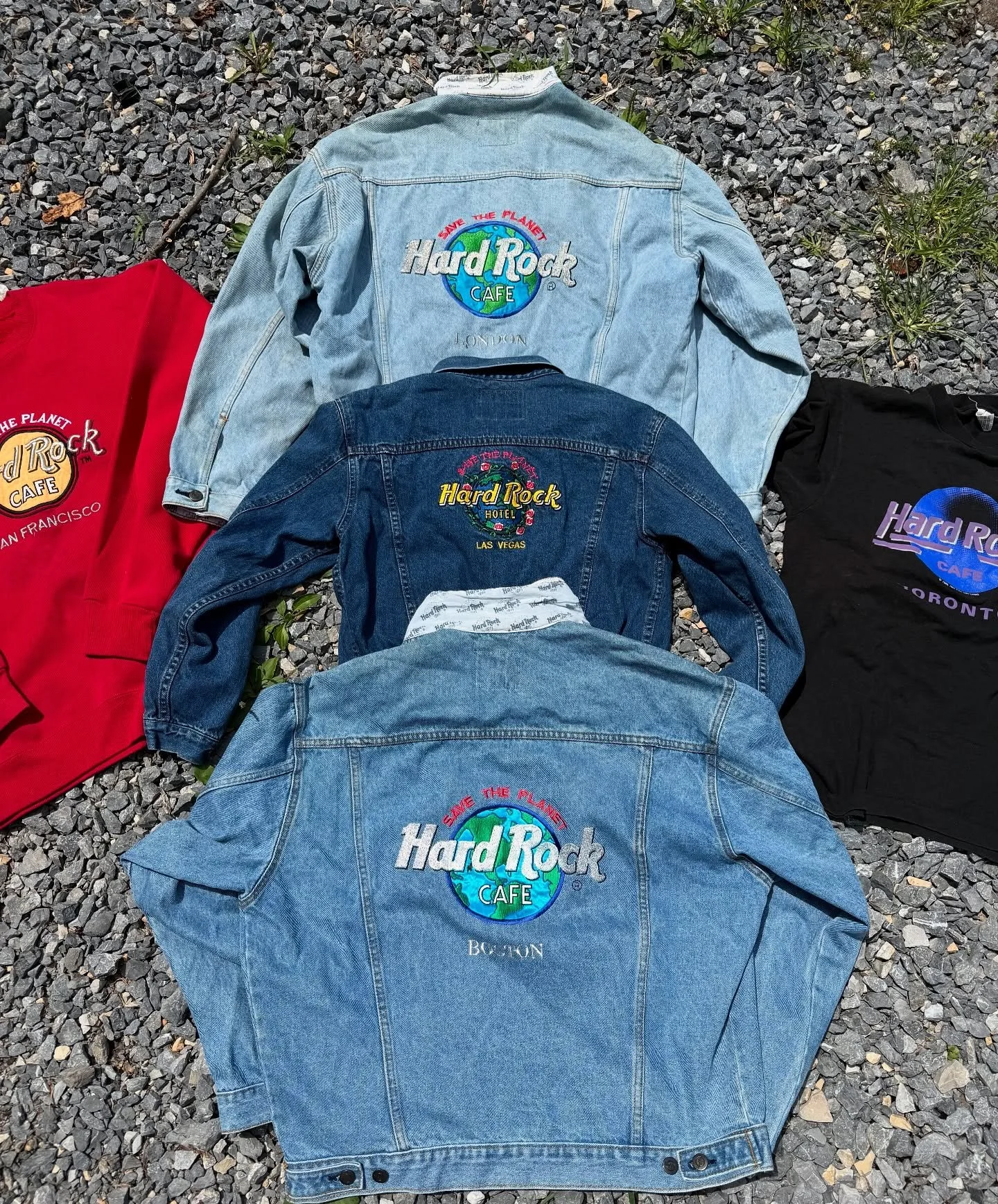 HARD ROCK CAFE 90S DENIM JACKETS🎸

&bull;Las Vegas🎸 Women&rsquo;s Small $65 shipped
&bull;Boston🎸 Men&rsquo;s XL (tagged L runs big) $75 shipped
&bull;London🎸 SOLD

DM to claim or drop your questions below! I have more photos and detail shots. 

