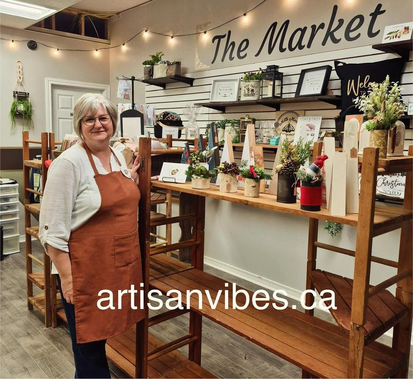 Have you had a chance to discover @artisanvibes_chatham yet? The Crafty Chipmunk designs are featured here until the end of November. 🐿️❤️ So grateful for creative spaces like Jennifer has crafted here. Stop by and check out all the interesting clas