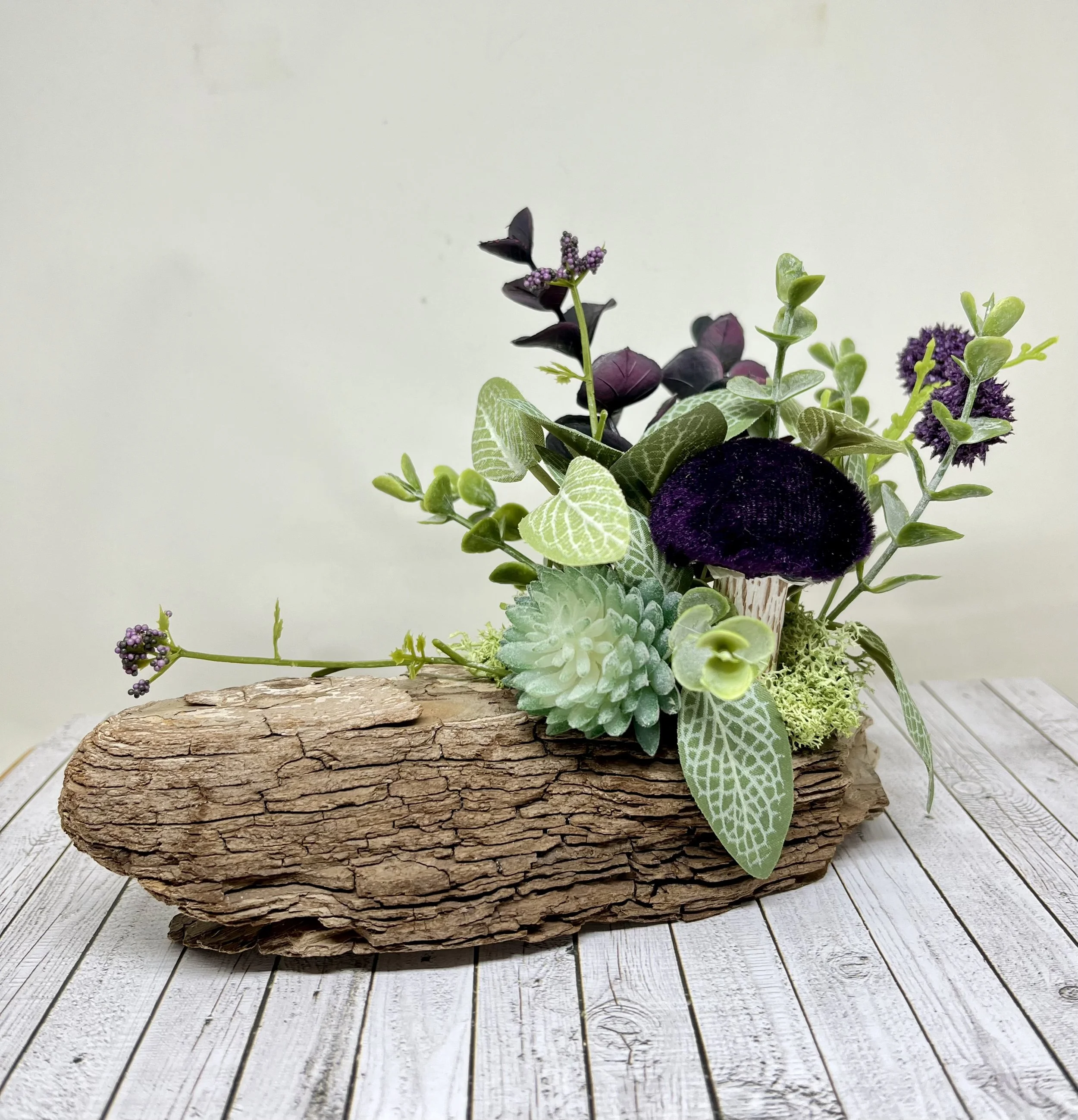 Mini natural driftwood
