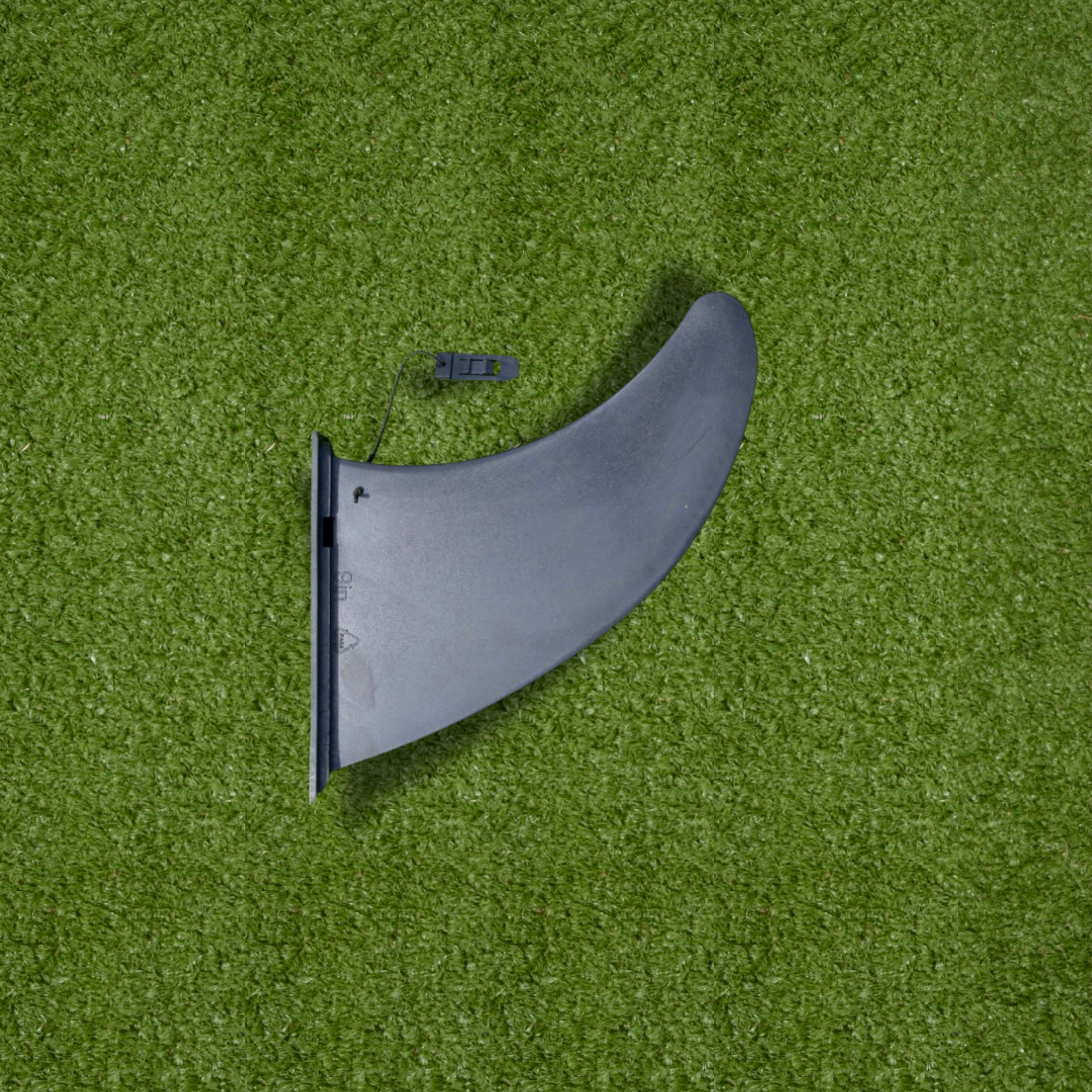 REMOVABLE CENTRAL FIN AQUA STAND UP®.png