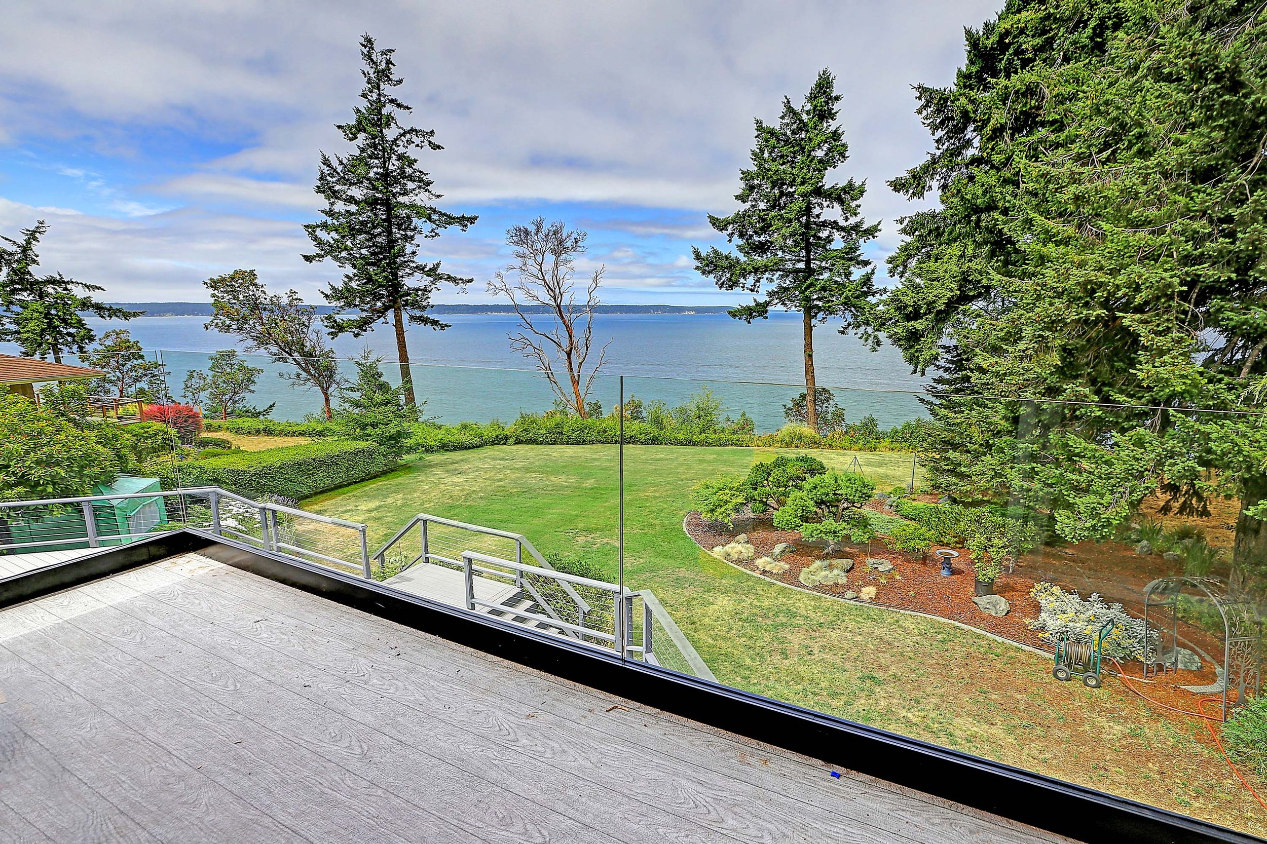 sunset_remodel_exterior_004.jpg