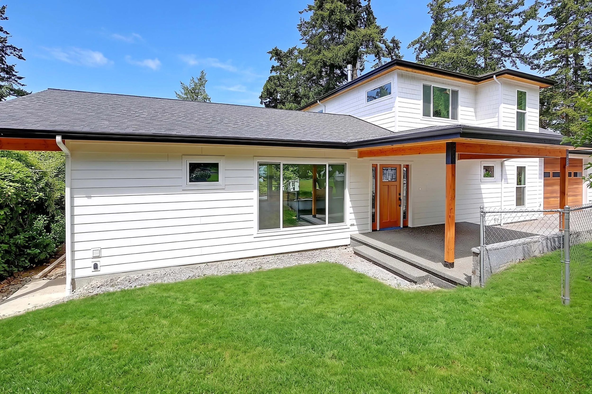 sunset_remodel_exterior_008.jpg