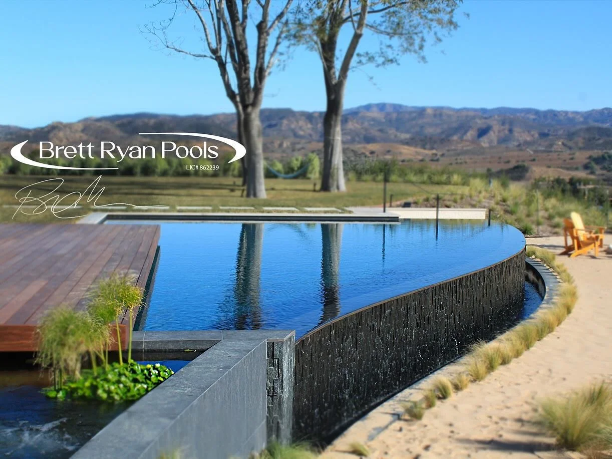 Custom Infinity Pool and Koi Pond integrated seamlessly together, on a gorgeous hilltop 🔸 Orange County.

&bull;
&bull;
&bull;
&bull;
&bull;
&bull;
&bull;
&bull;
#infinitypool #custompool #koipond #modern #oc #orangecounty #brettryanpools