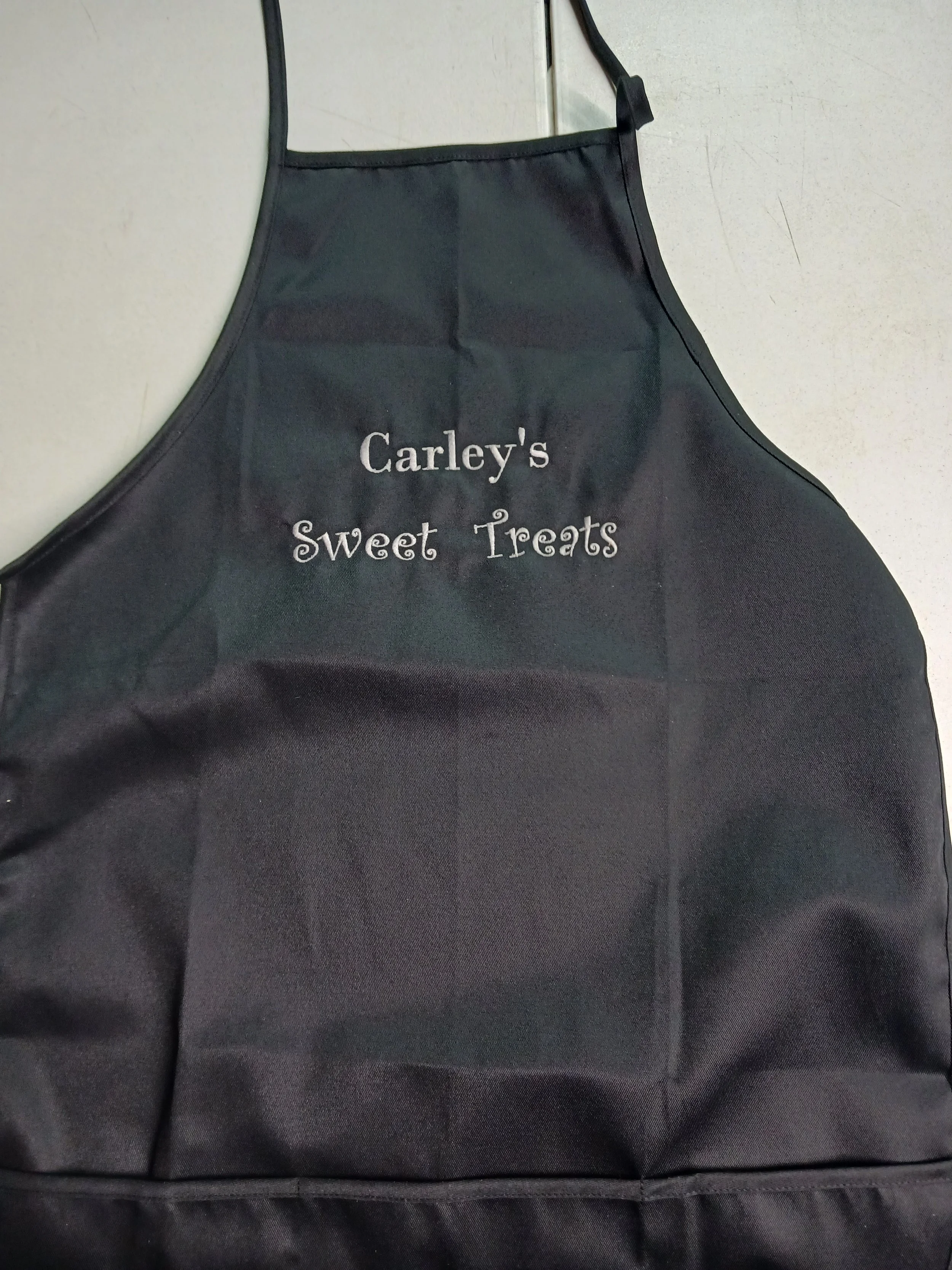 picture of an apron 