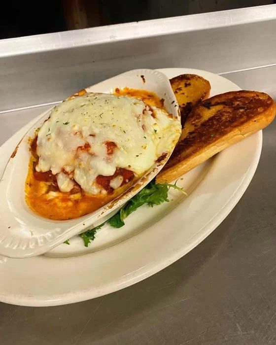 Italian-food-Dinner-Favorites-at-Mama-McDonough's-Pub.jpg