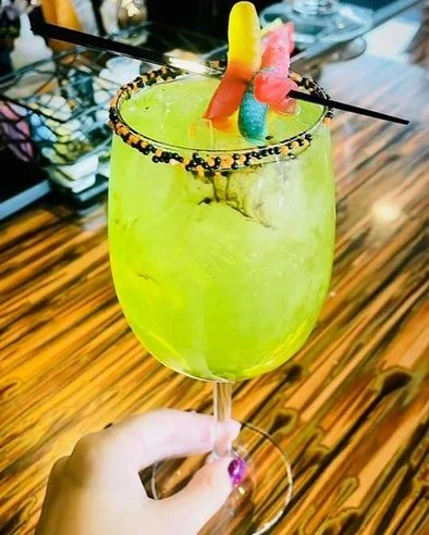 Cheers-to-Flavor-Drinks-Galore-at-Mama-McDonoughs-Keene-NH.jpg